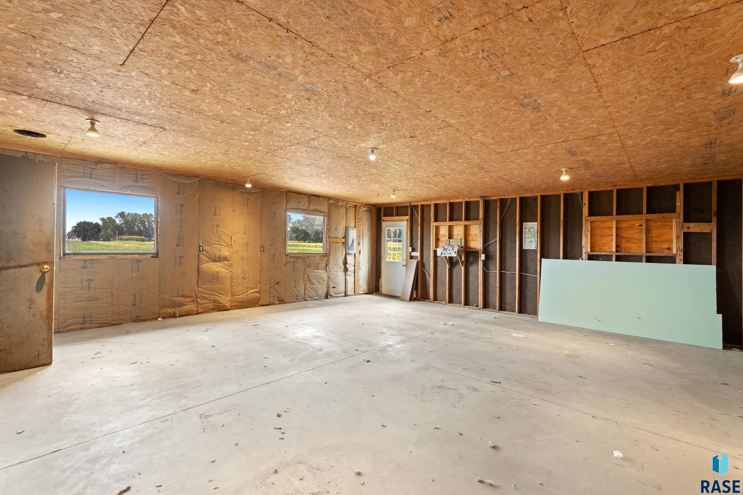 Sioux Falls, South Dakota 57107, United States, 4 Bedrooms Bedrooms, ,2 BathroomsBathrooms,Residential,Active,184889