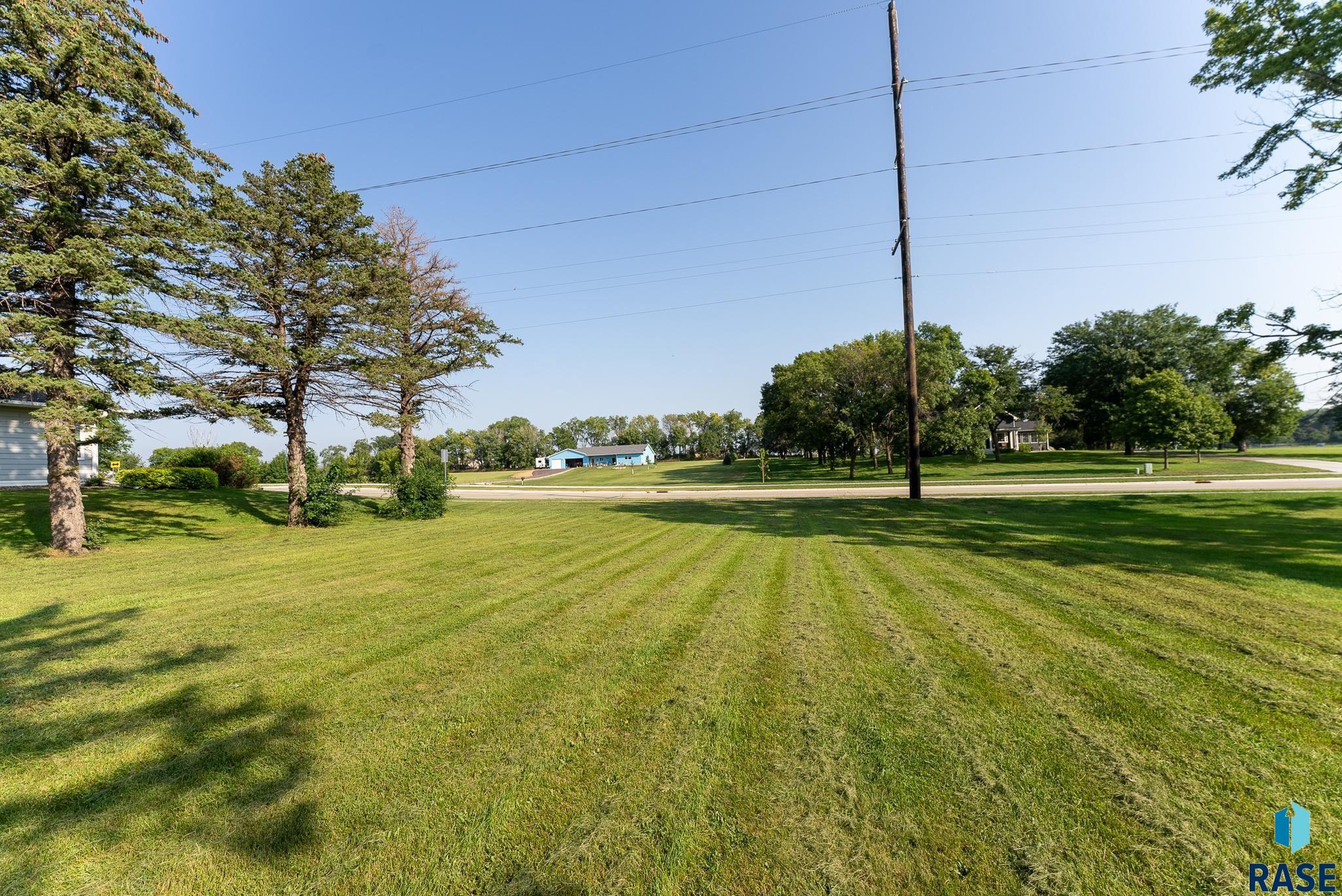 Rummel Ave Avenue, Lennox, South Dakota image 3