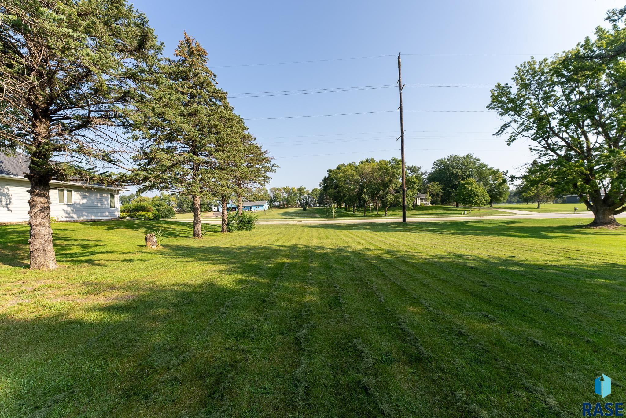 Rummel Ave Avenue, Lennox, South Dakota image 1