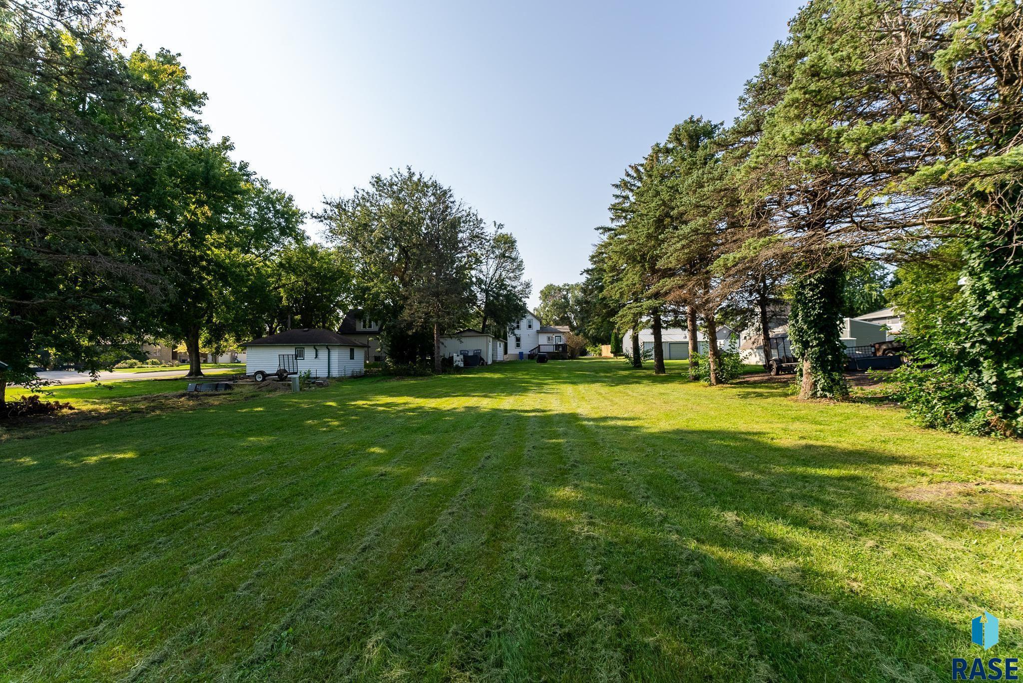 Rummel Ave Avenue, Lennox, South Dakota image 7