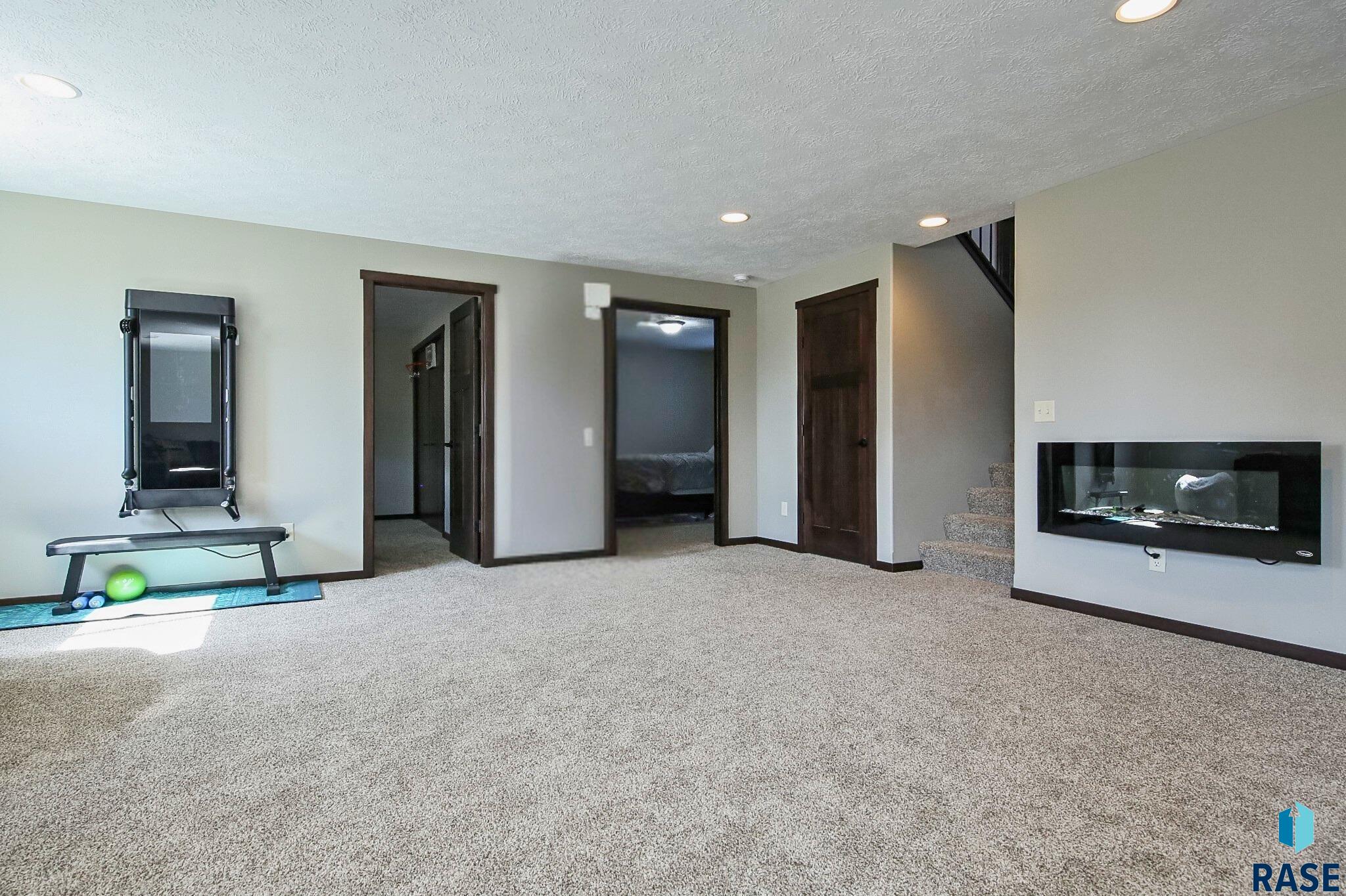 109 Patricia St Street #RESIDENCE 306, Harrisburg, New Jersey image 10
