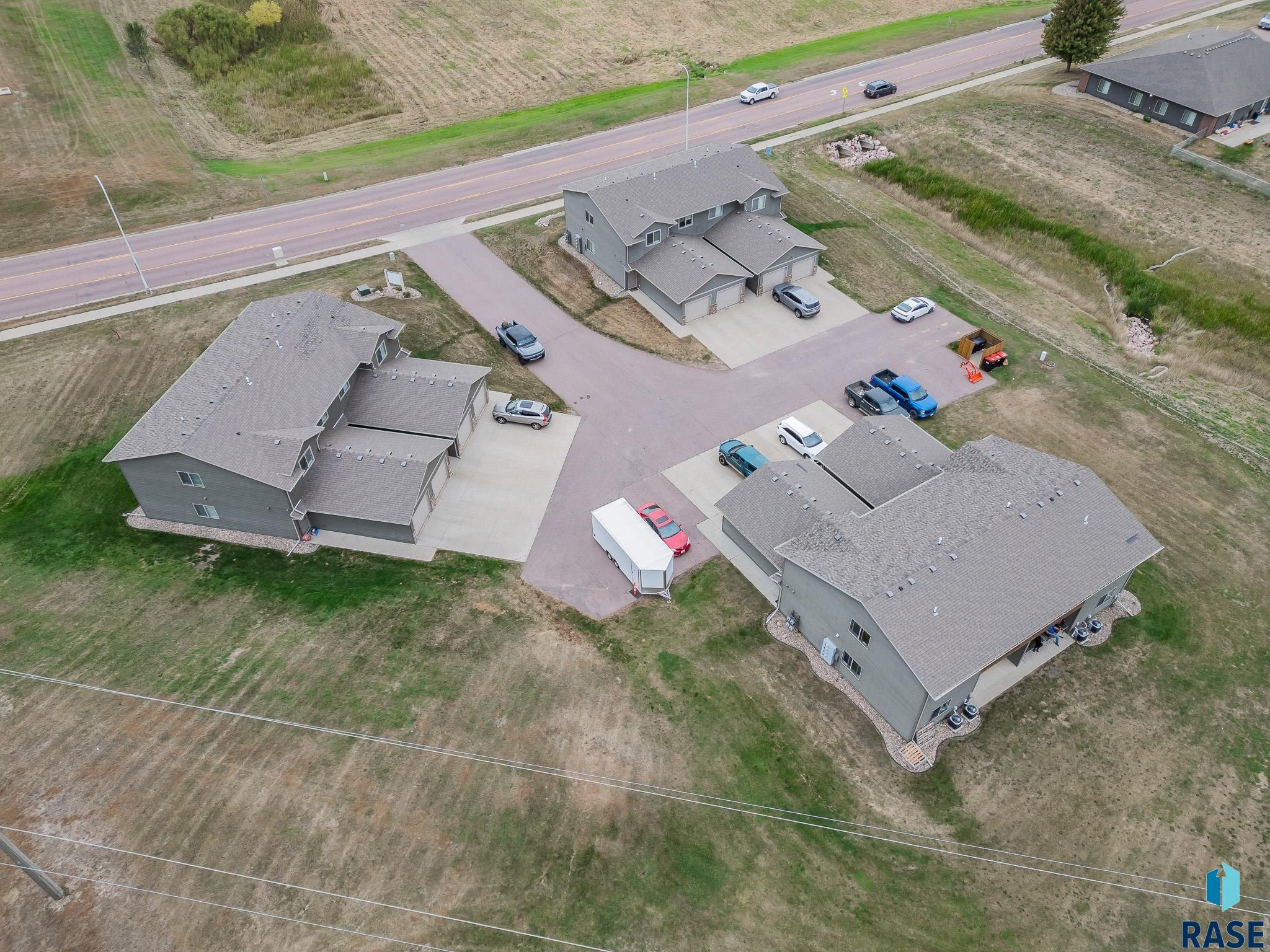 404 N Sioux Blvd