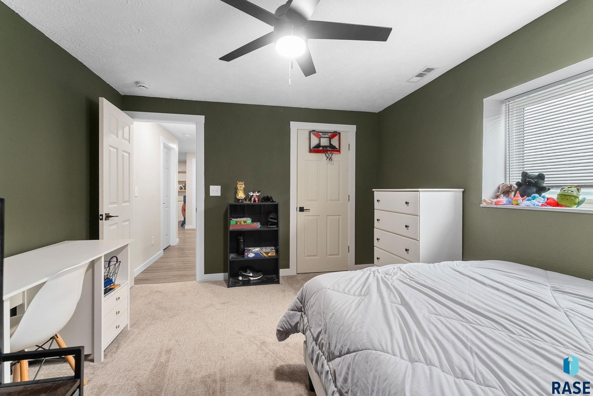 102 Atlantic Cir Circle, Harrisburg, South Dakota image 32