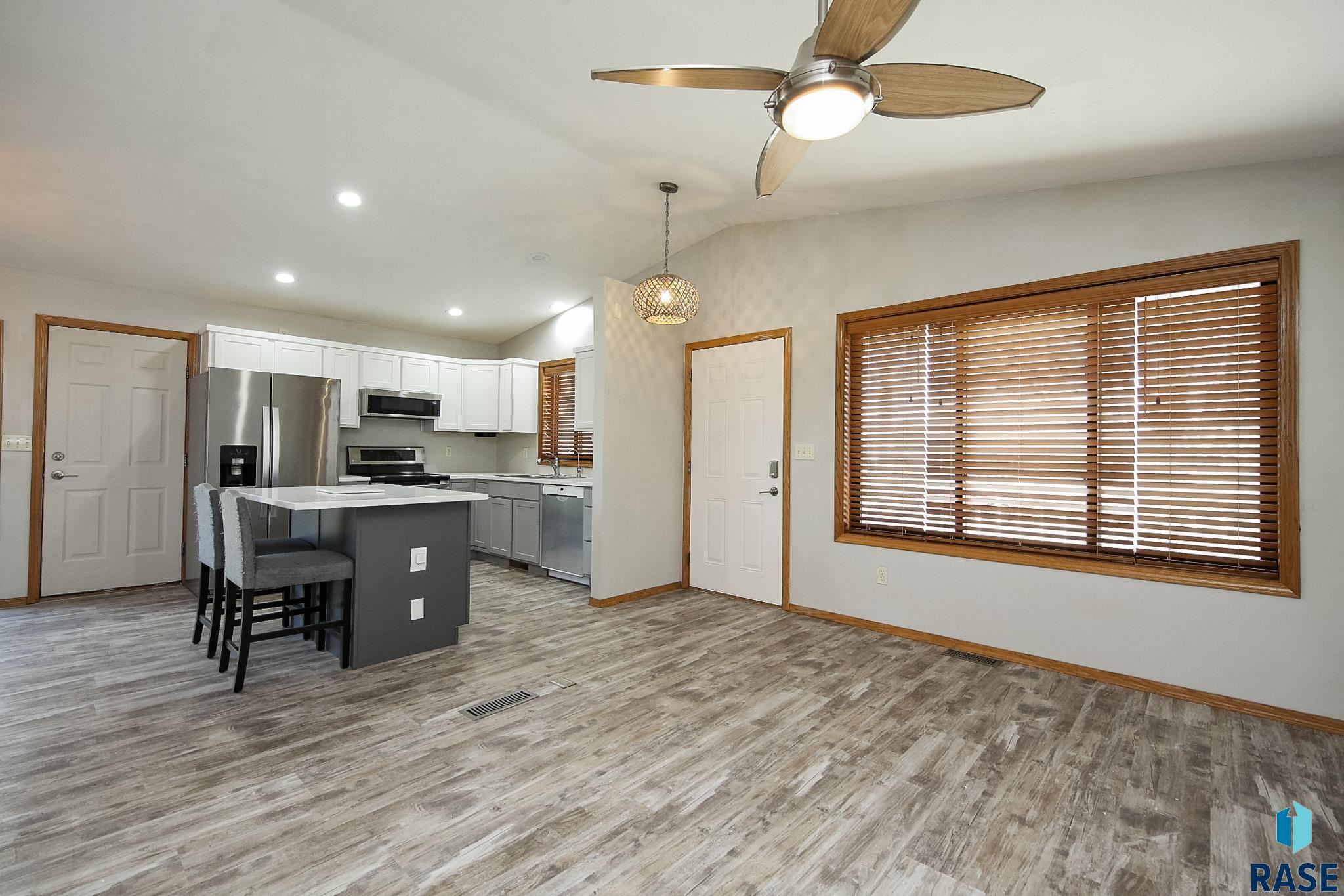 7913 W Stoney Creek St Street, Sioux Falls, New Jersey image 10