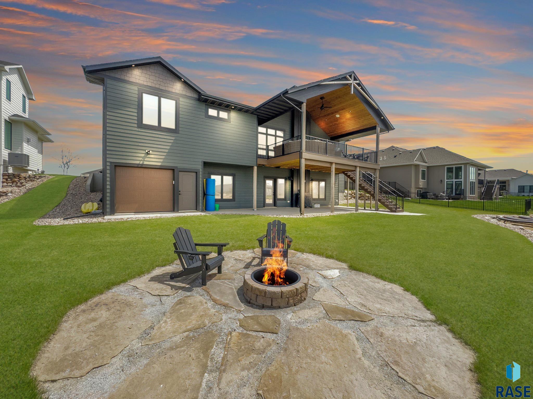 2415 N Reichelt Cir Circle, Tea, South Dakota image 1