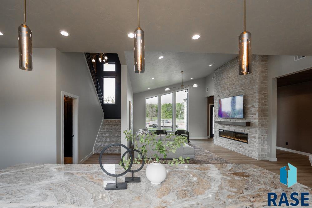 1013 N Scots Pine Dr Drive #J63, Sioux Falls, New Jersey image 23