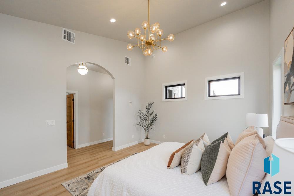 1013 N Scots Pine Dr Drive #J63, Sioux Falls, New Jersey image 30