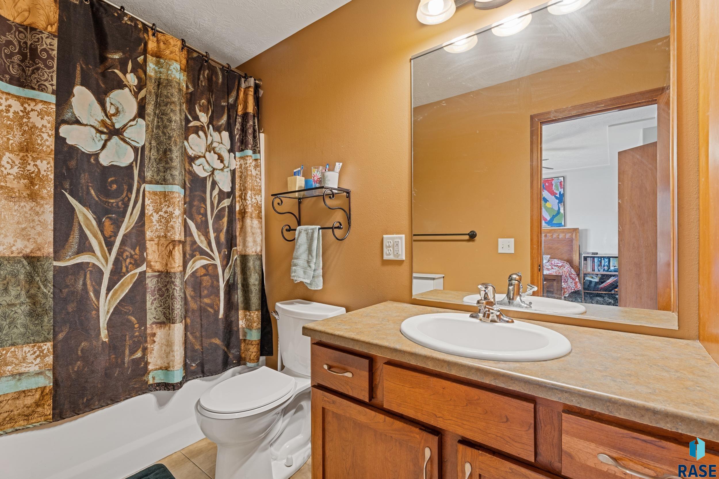 7005 W 65th St Street, Sioux Falls, South Dakota image 6