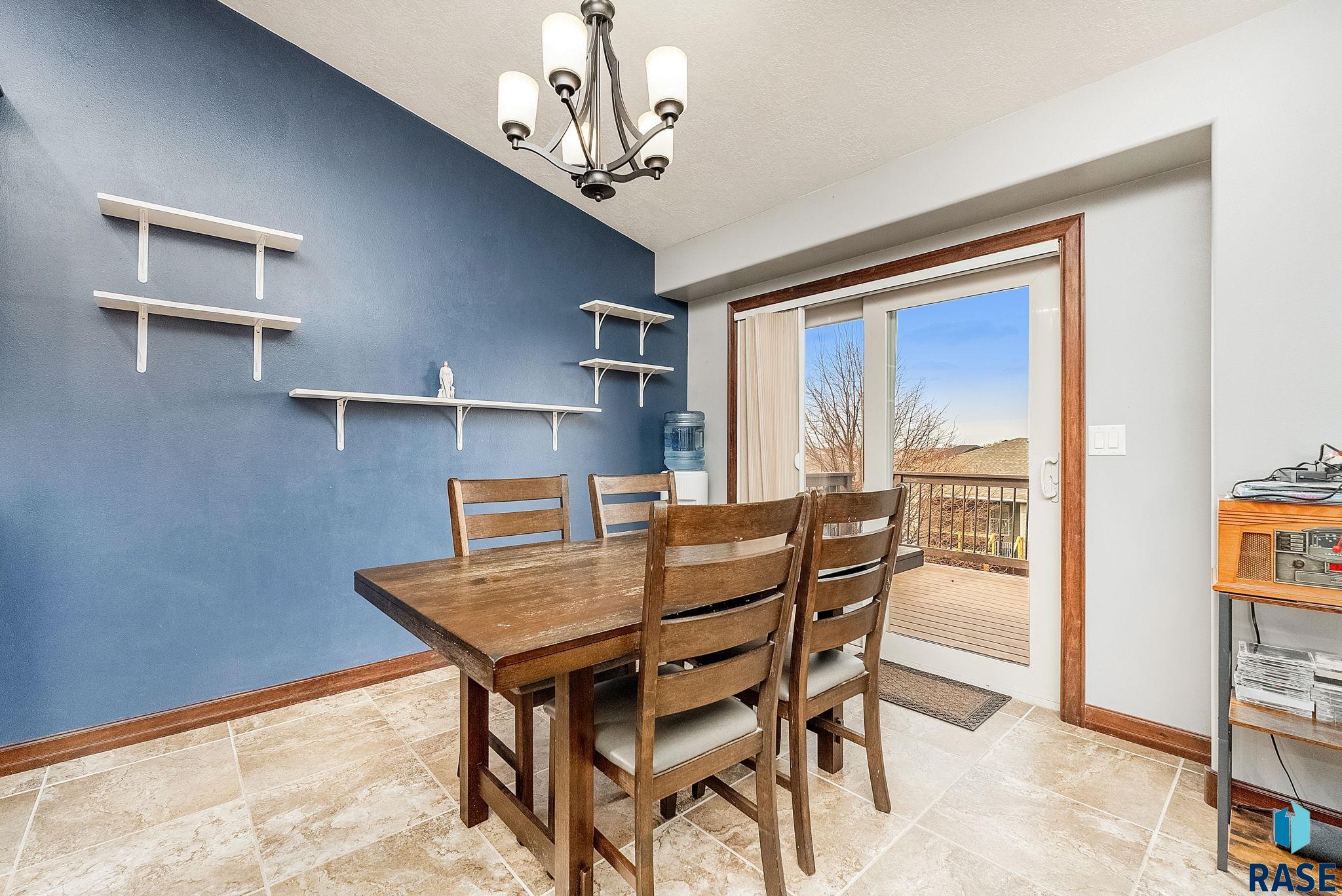 8804 W Nikita Dr Drive, Sioux Falls, South Dakota image 5