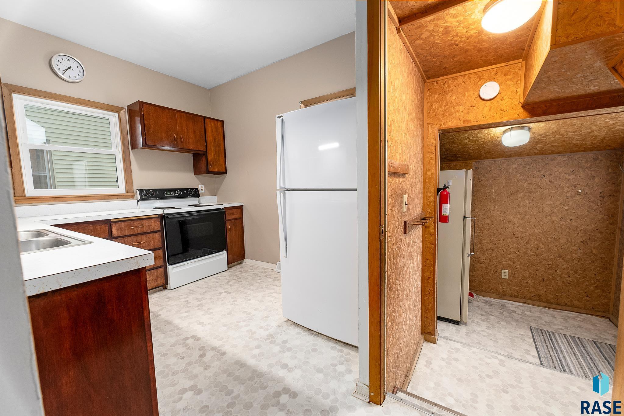 1530 W 10th St Street, Sioux Falls, South Dakota image 12