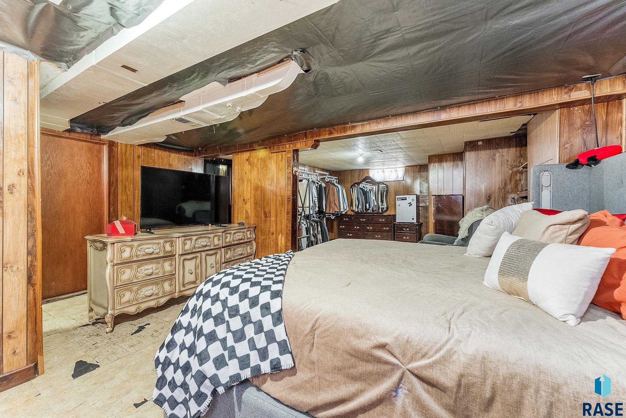 1705 W 10th St Street, Sioux Falls, New Jersey image 14