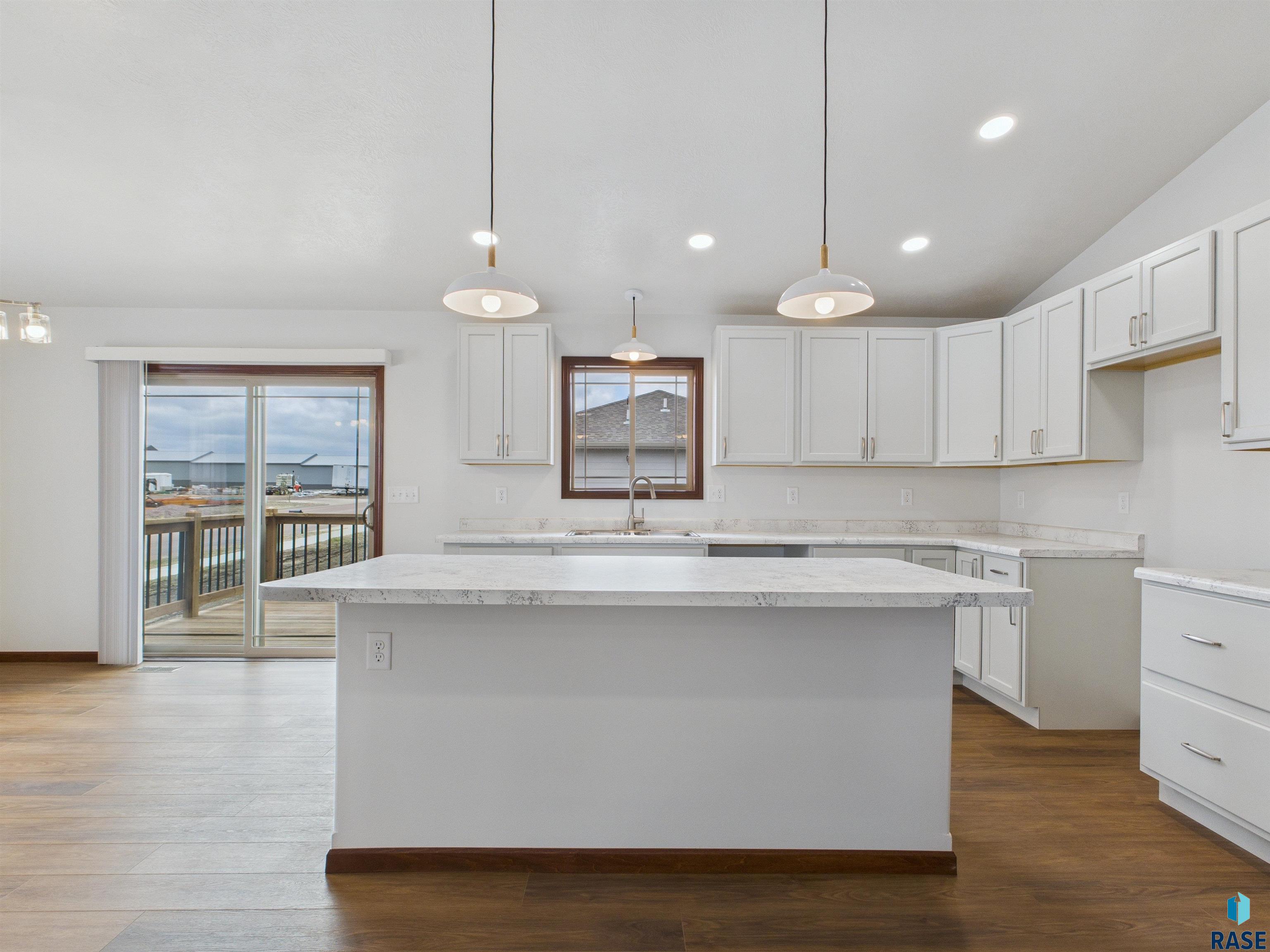 1180 Ruud Trl Trail, Hartford, South Dakota image 18
