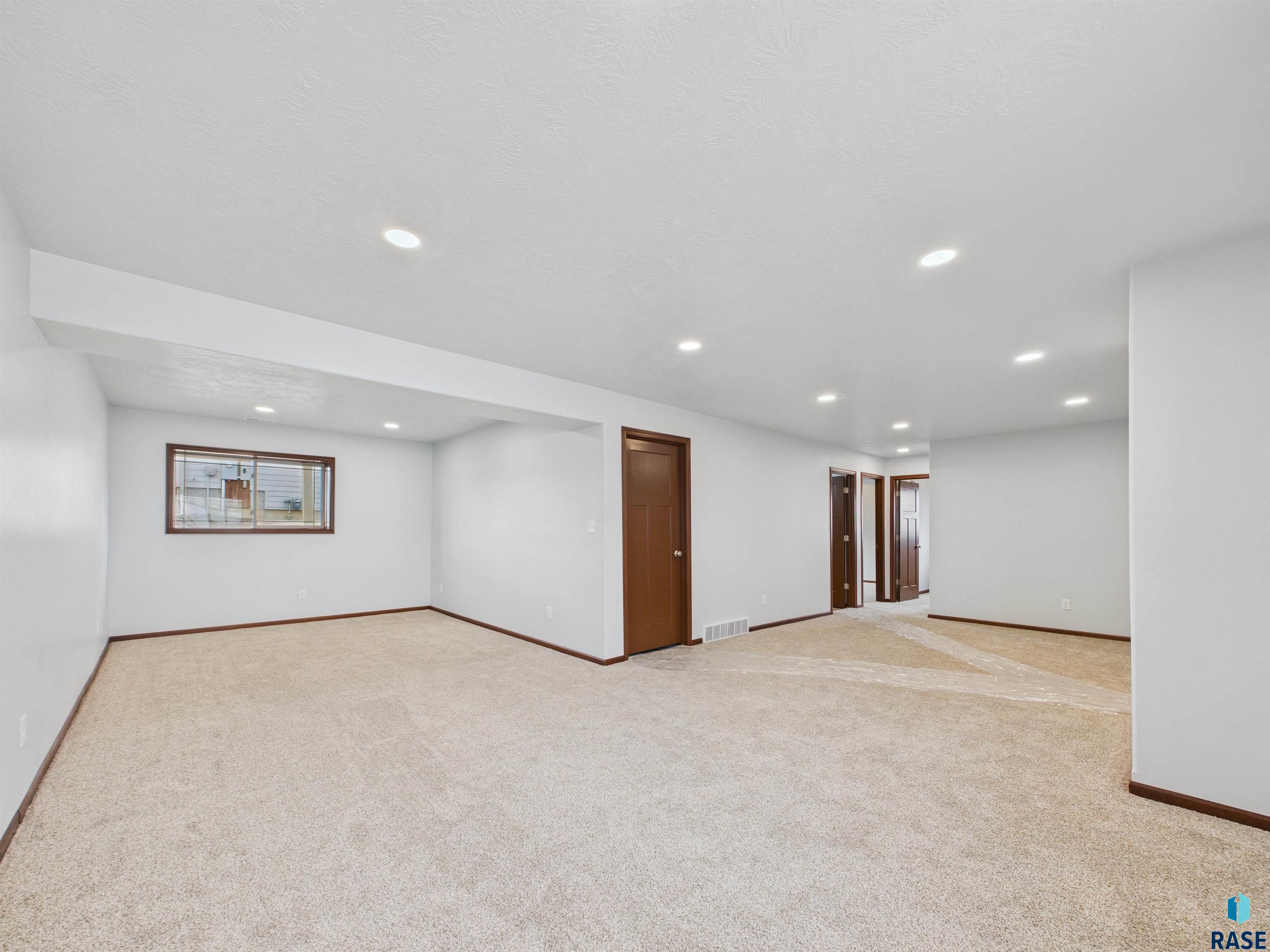 1180 Ruud Trl Trail, Hartford, South Dakota image 34