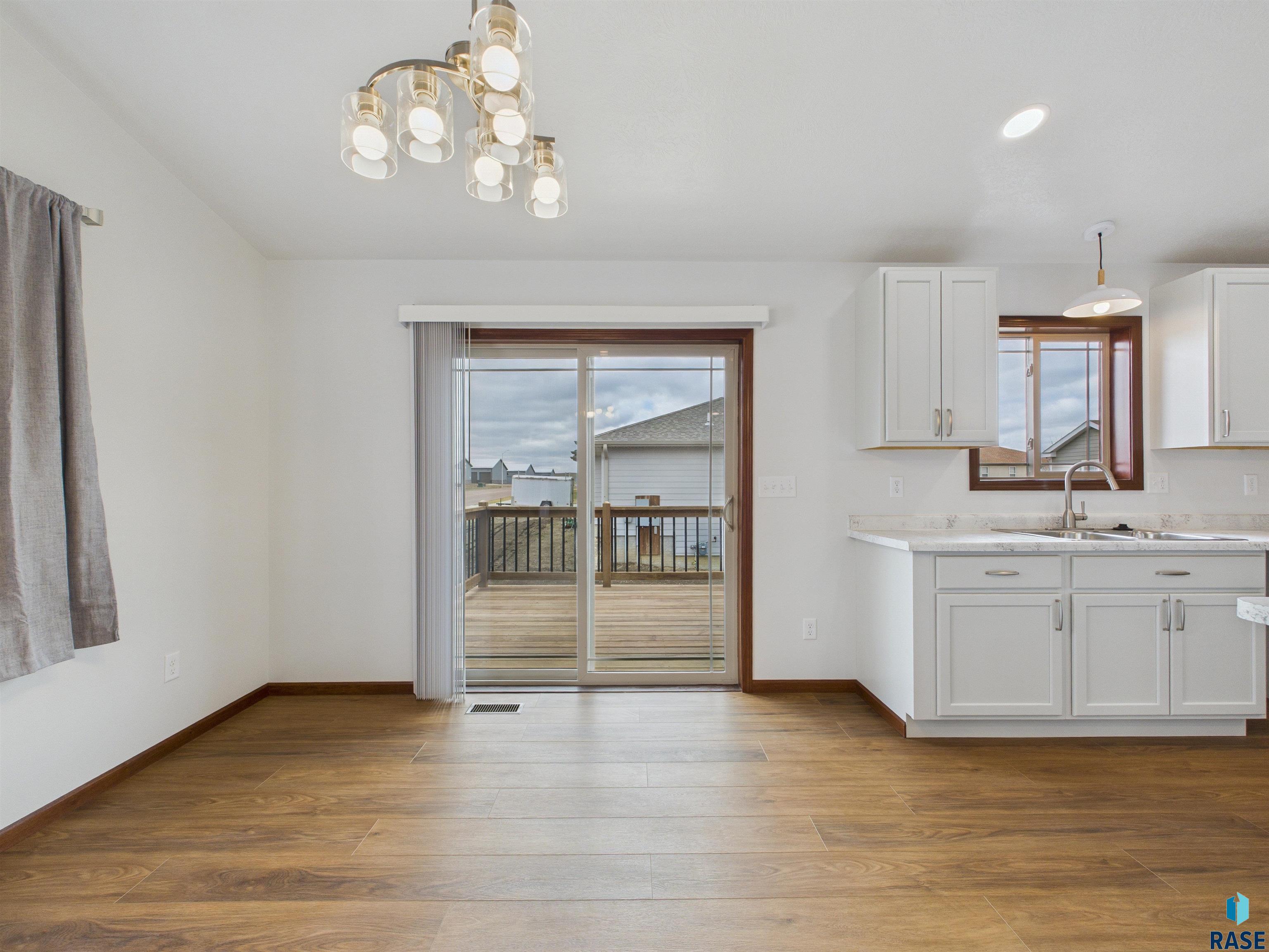 1180 Ruud Trl Trail, Hartford, South Dakota image 14