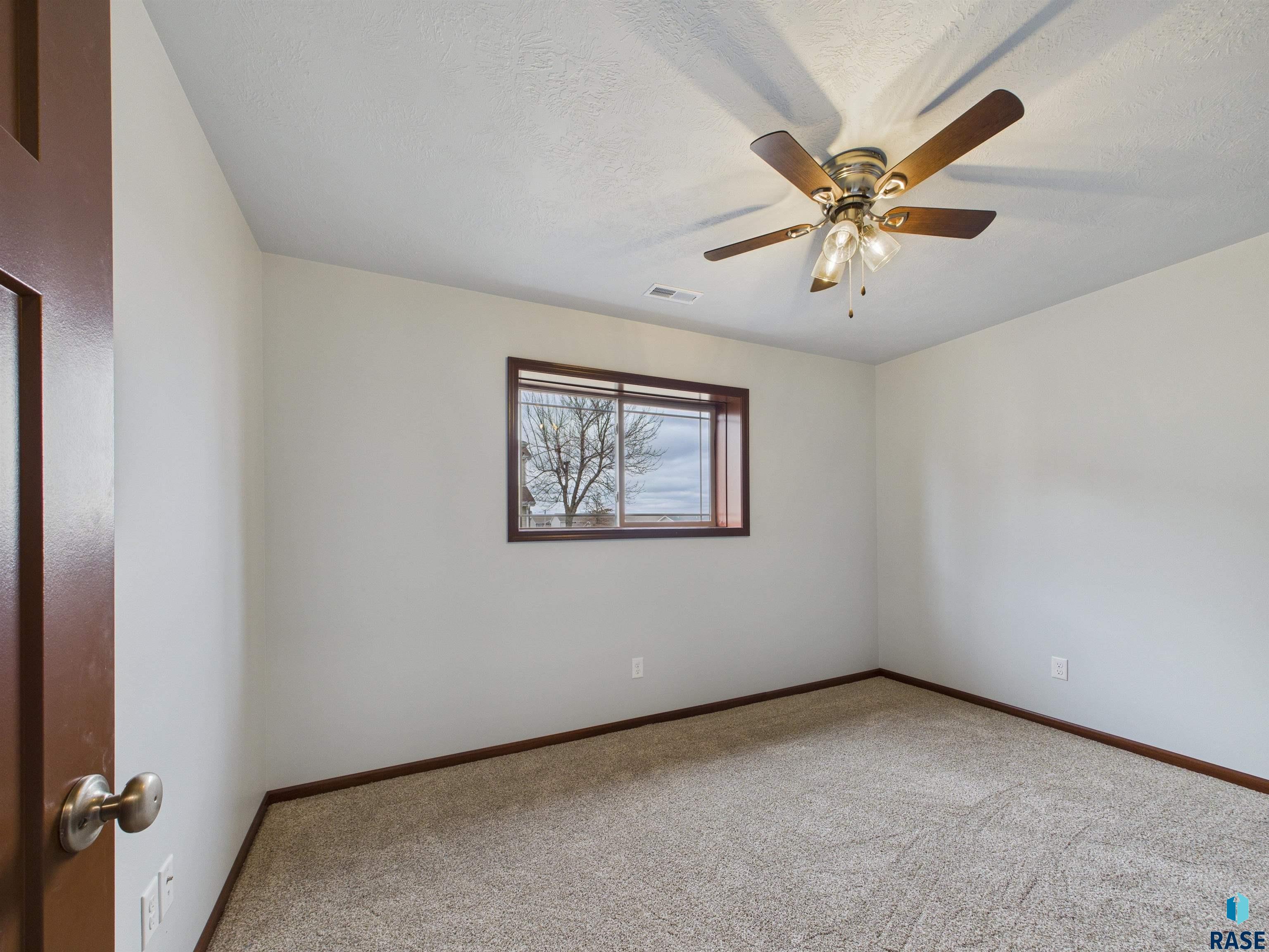 1180 Ruud Trl Trail, Hartford, South Dakota image 42