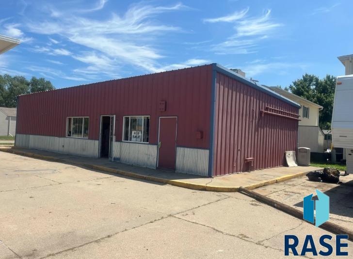 Vermillion, South Dakota 57069, United States, ,Commercial,Active,67869