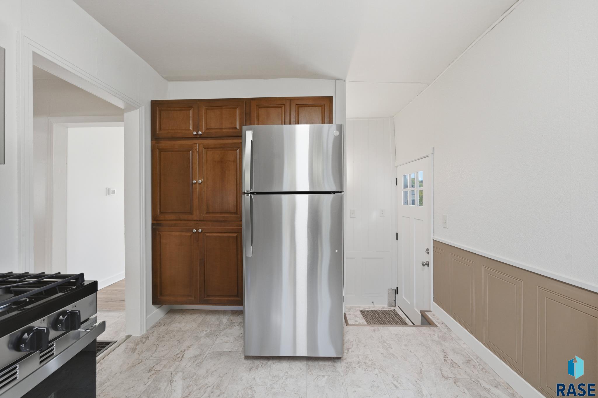 Sioux Falls, South Dakota 57104, United States, 3 Bedrooms Bedrooms, ,1 BathroomBathrooms,Residential,Active,226726