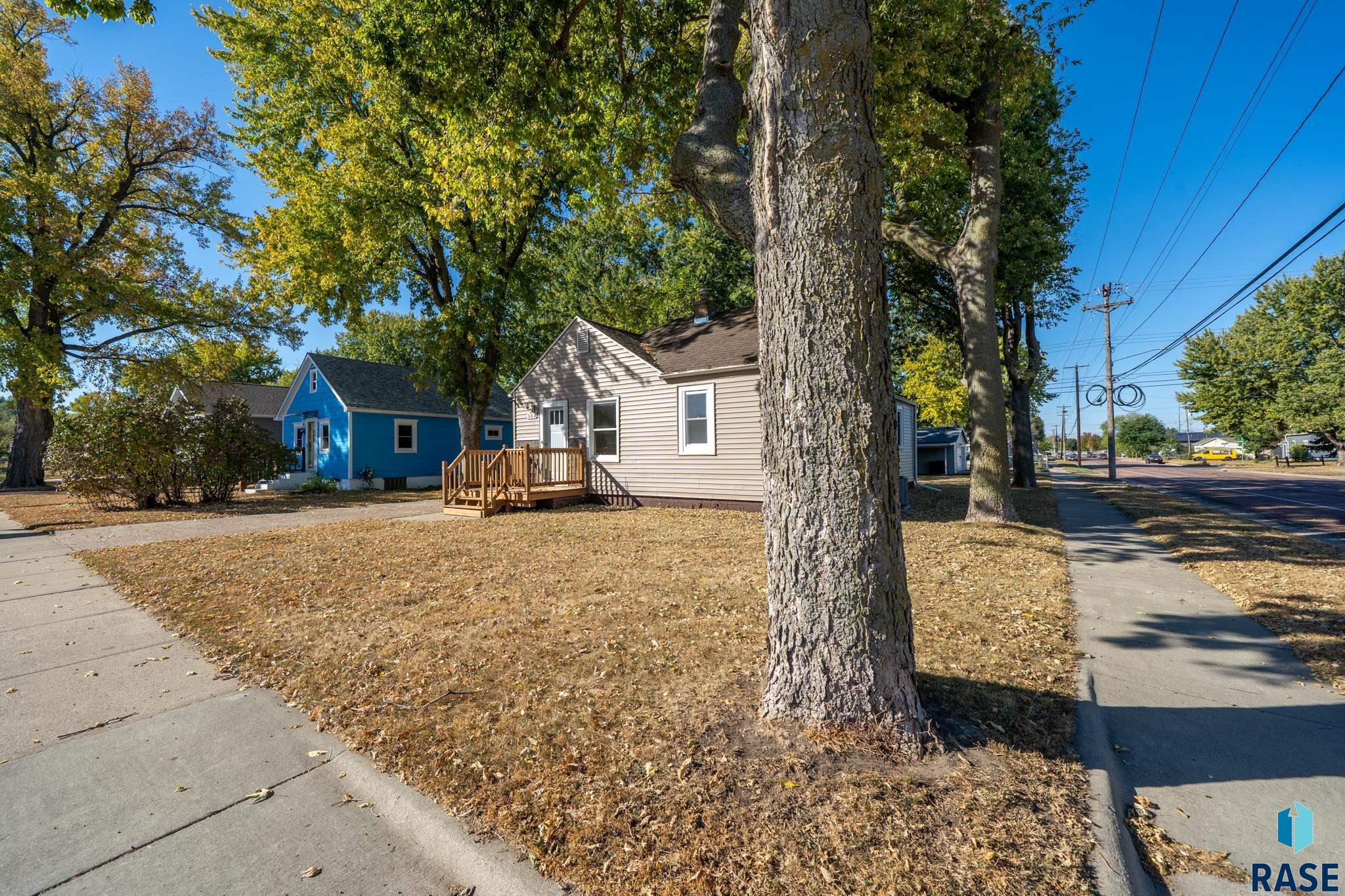 Sioux Falls, South Dakota 57104, United States, 3 Bedrooms Bedrooms, ,1 BathroomBathrooms,Residential,Active,226726