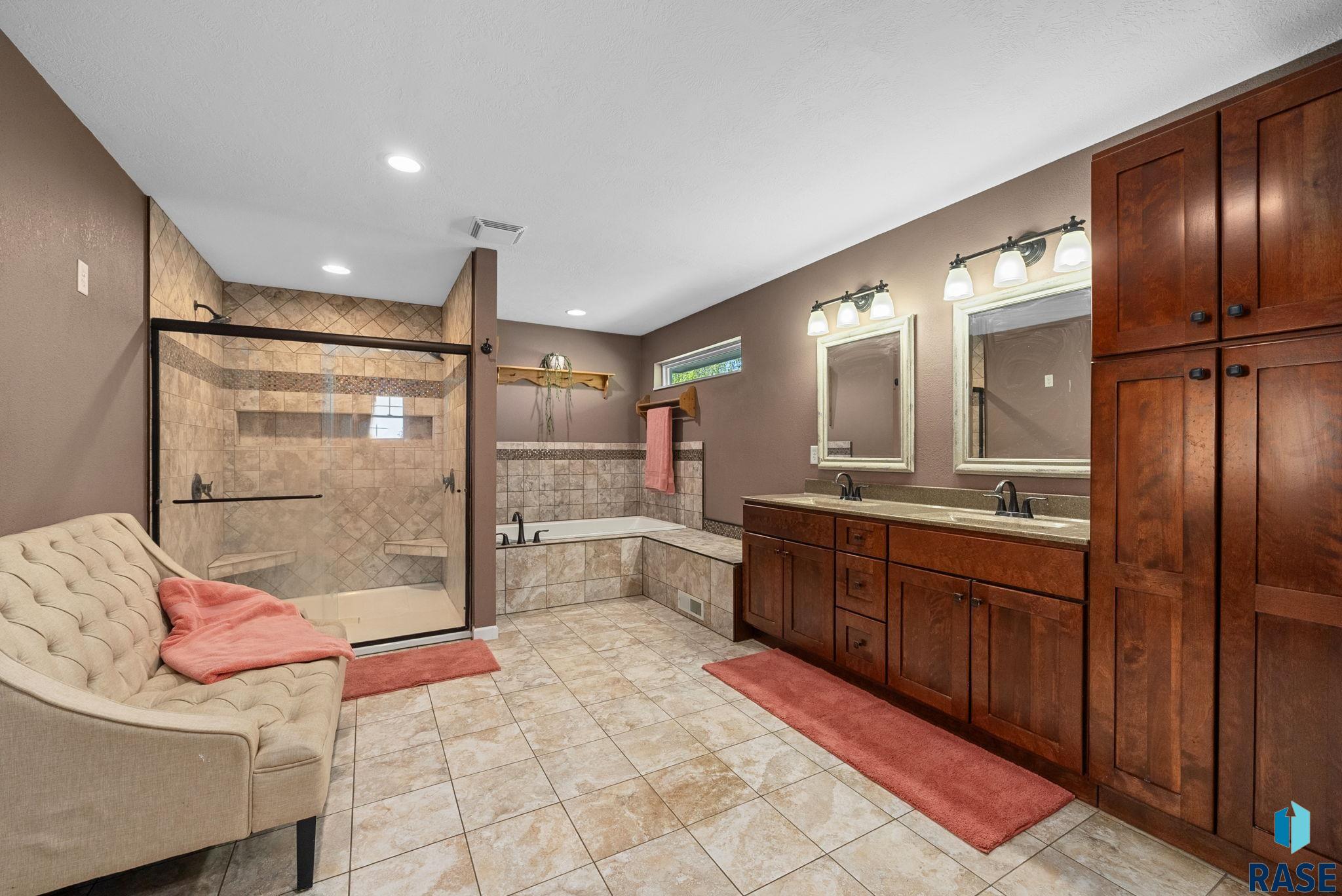 7000 S Hughes Ave Avenue, Sioux Falls, New Jersey image 32