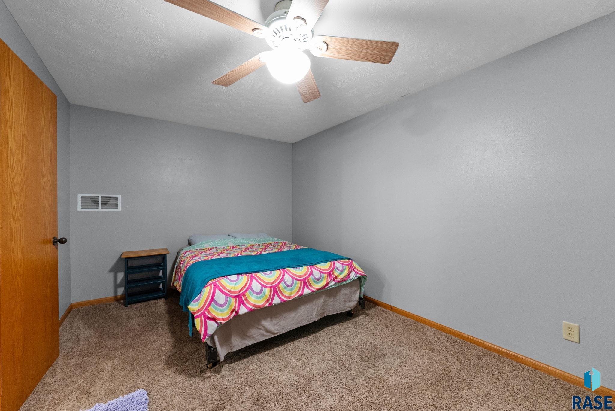 7000 S Hughes Ave Avenue, Sioux Falls, New Jersey image 43