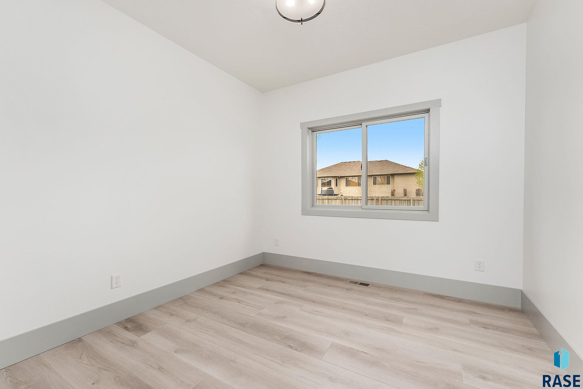 5109 Manchester Ct Court, Sioux Falls, New Jersey image 18