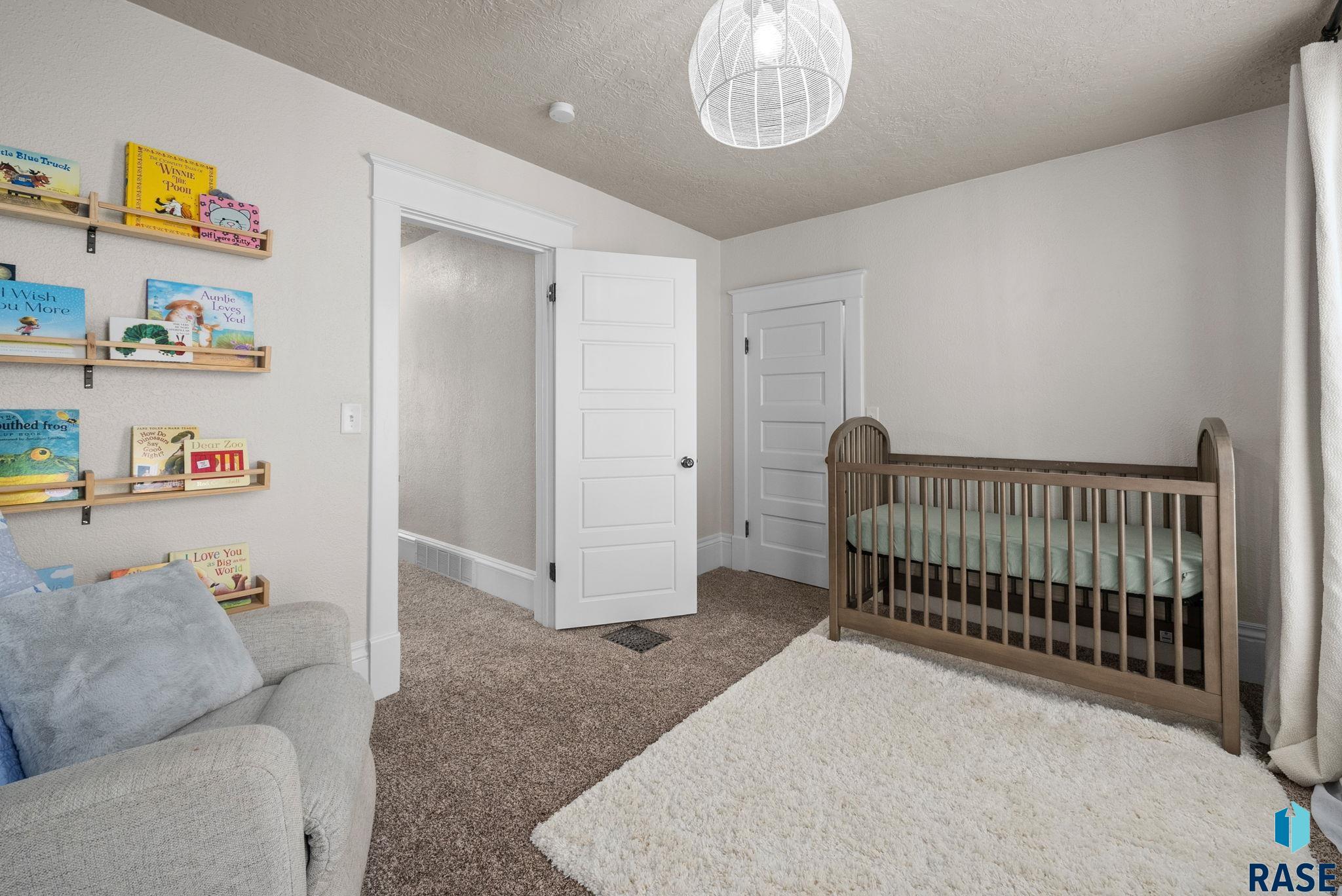 1021 S 1st Ave Avenue, Sioux Falls, New Jersey image 16