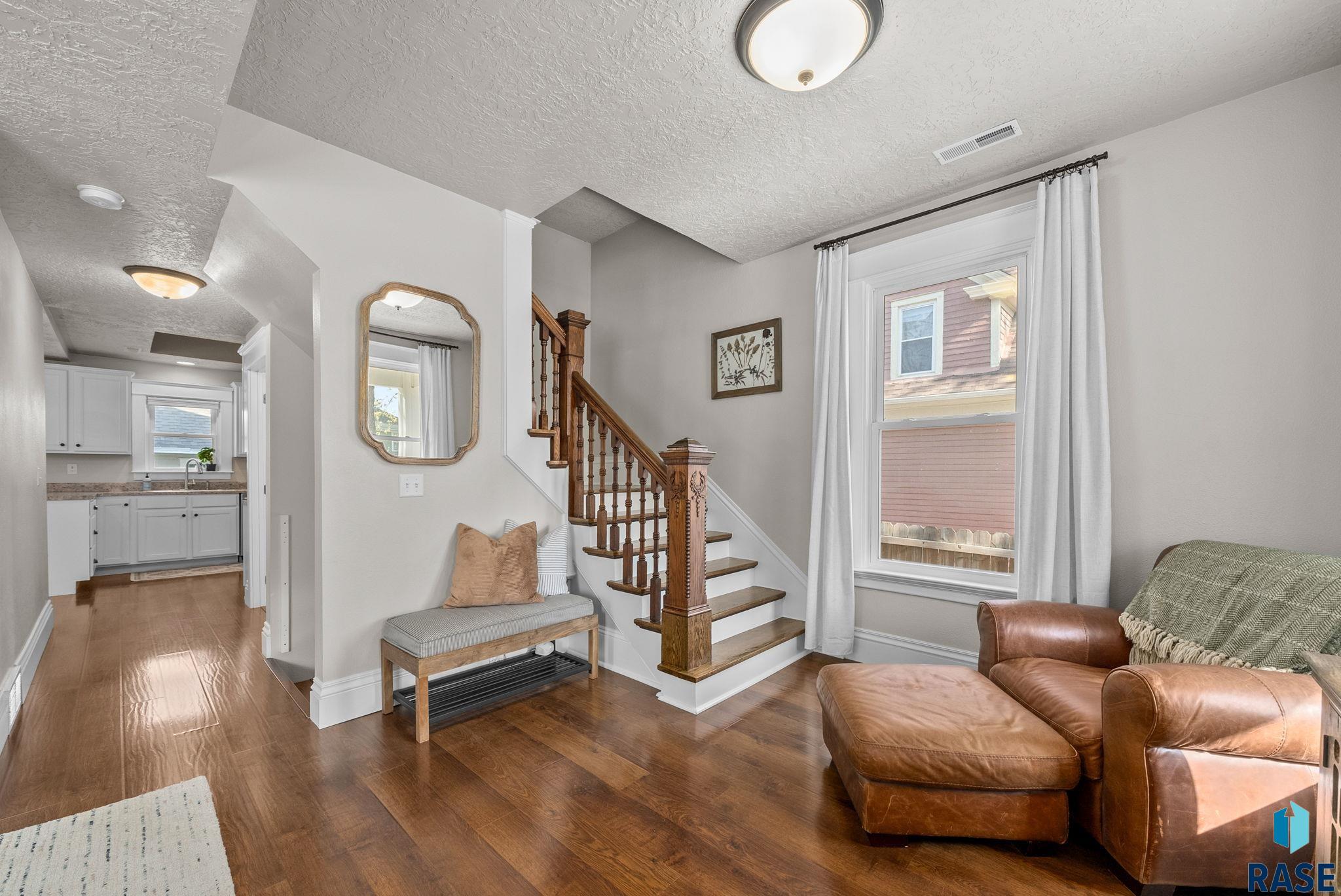 1021 S 1st Ave Avenue, Sioux Falls, New Jersey image 9