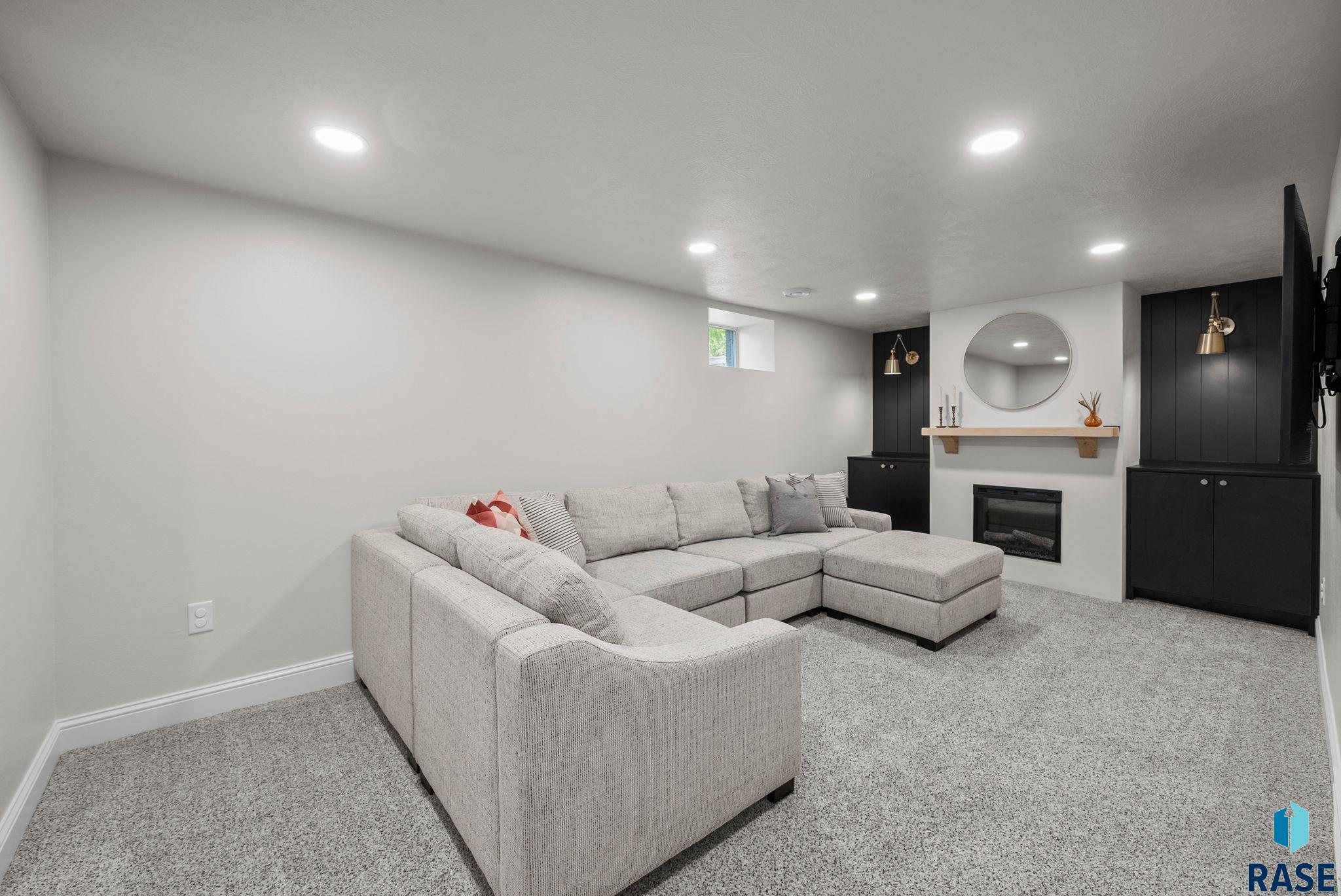 1021 S 1st Ave Avenue, Sioux Falls, New Jersey image 20
