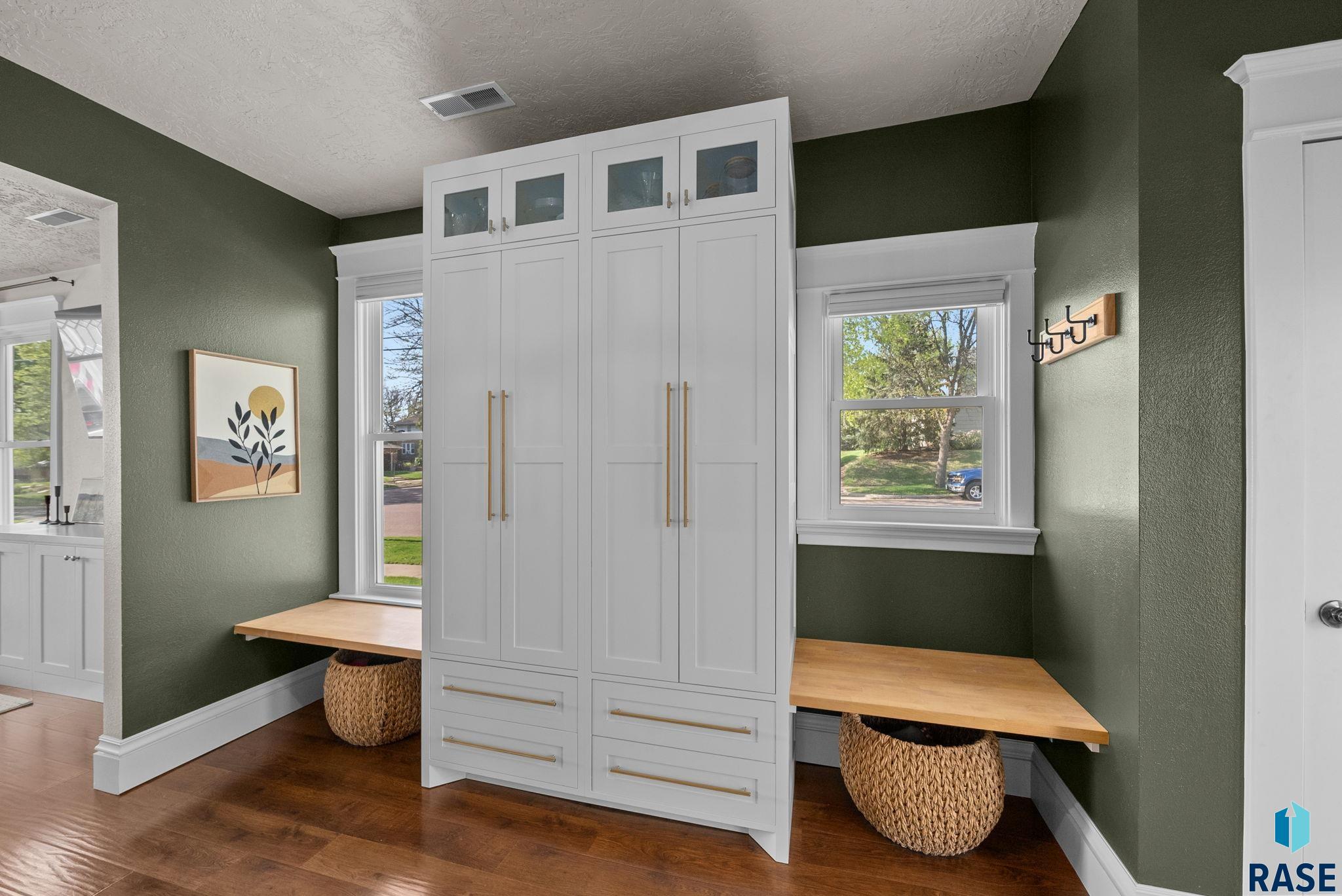 1021 S 1st Ave Avenue, Sioux Falls, New Jersey image 6