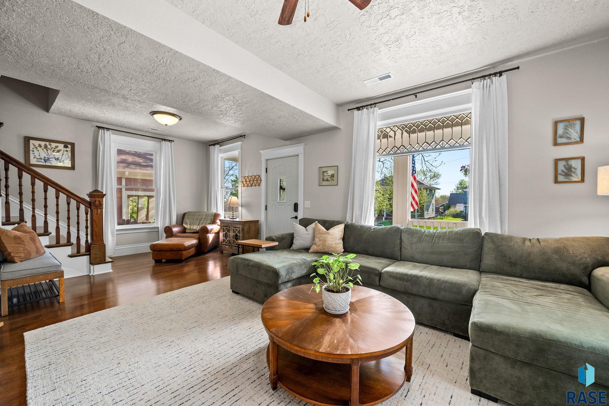 1021 S 1st Ave Avenue, Sioux Falls, New Jersey image 4