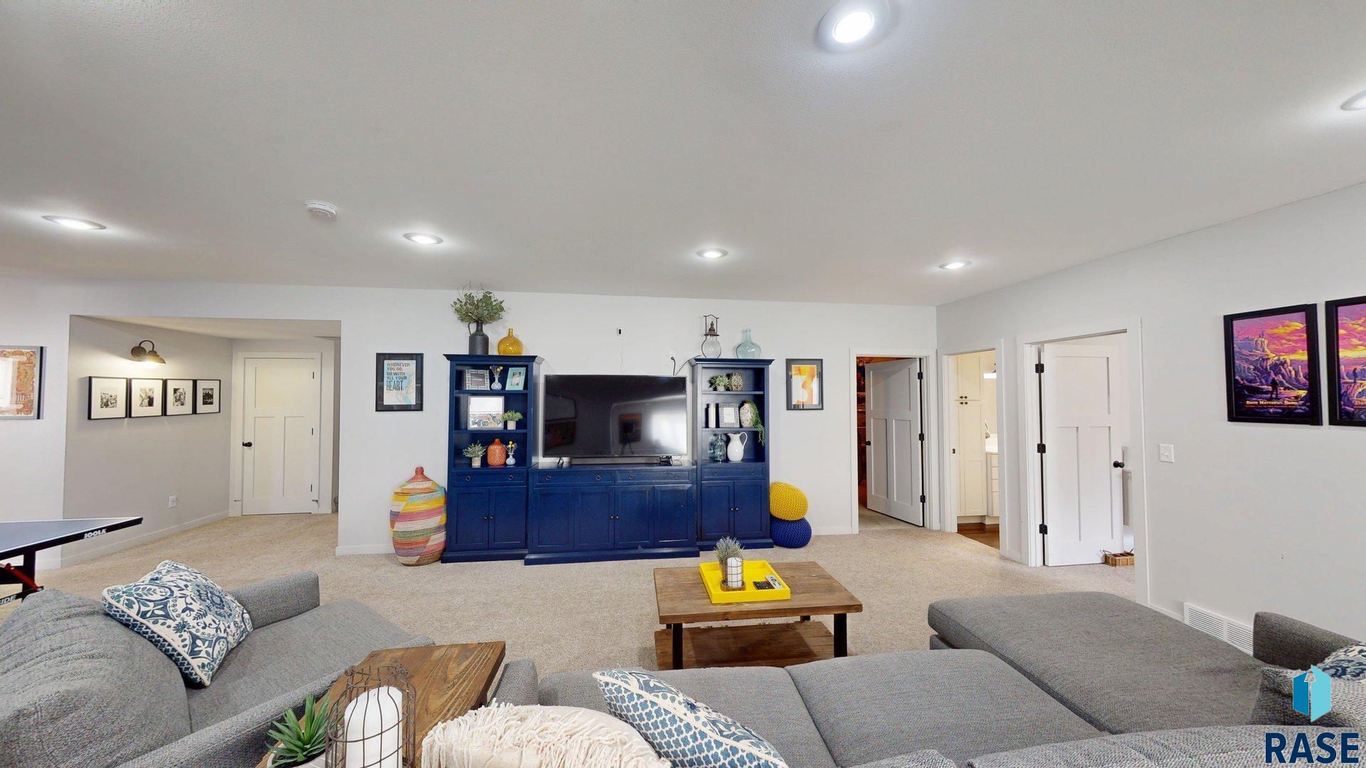 105 W Cottonwood St Street, Arlington, New Jersey image 42