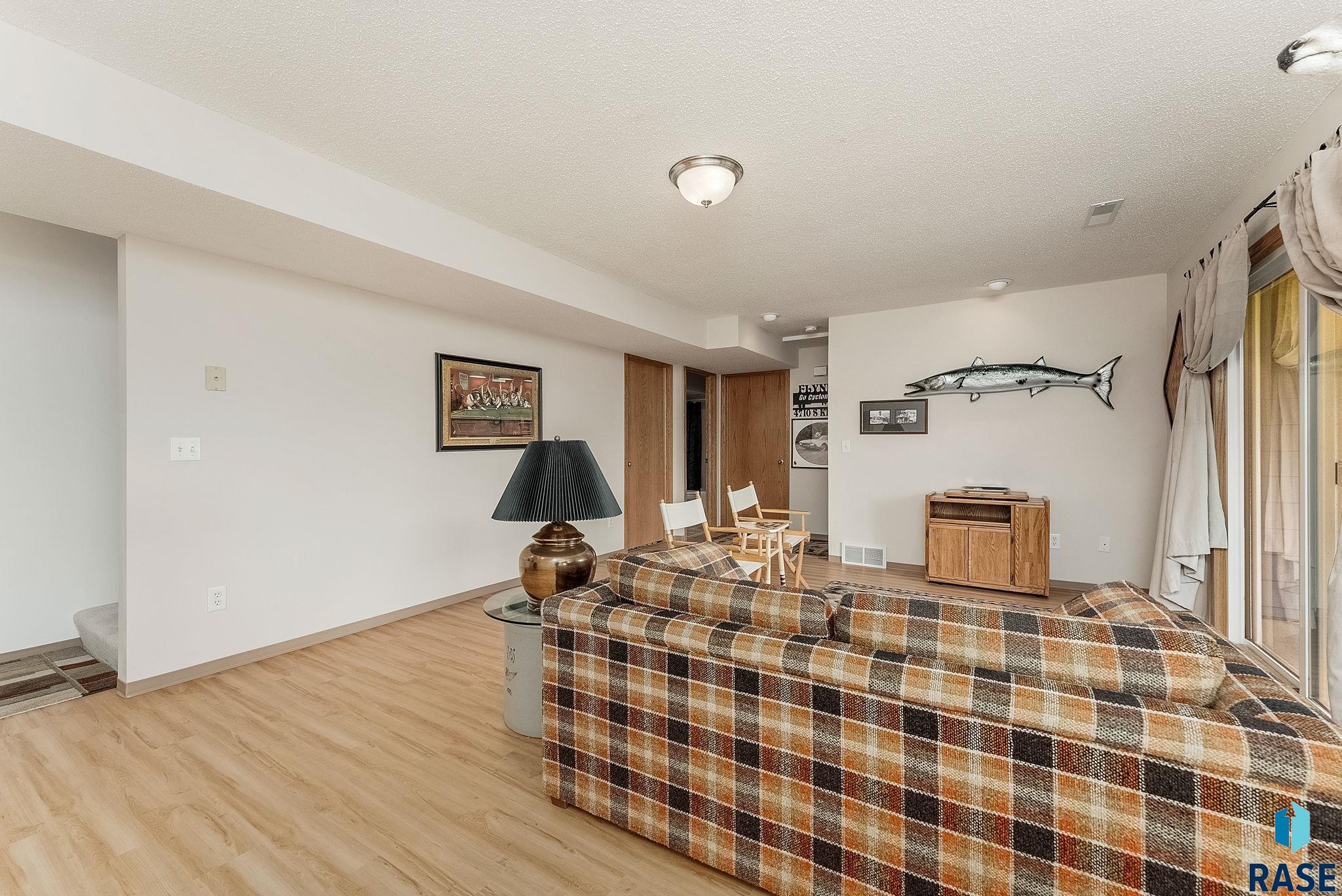 4710 S Key Ave Avenue, Sioux Falls, New Jersey image 17