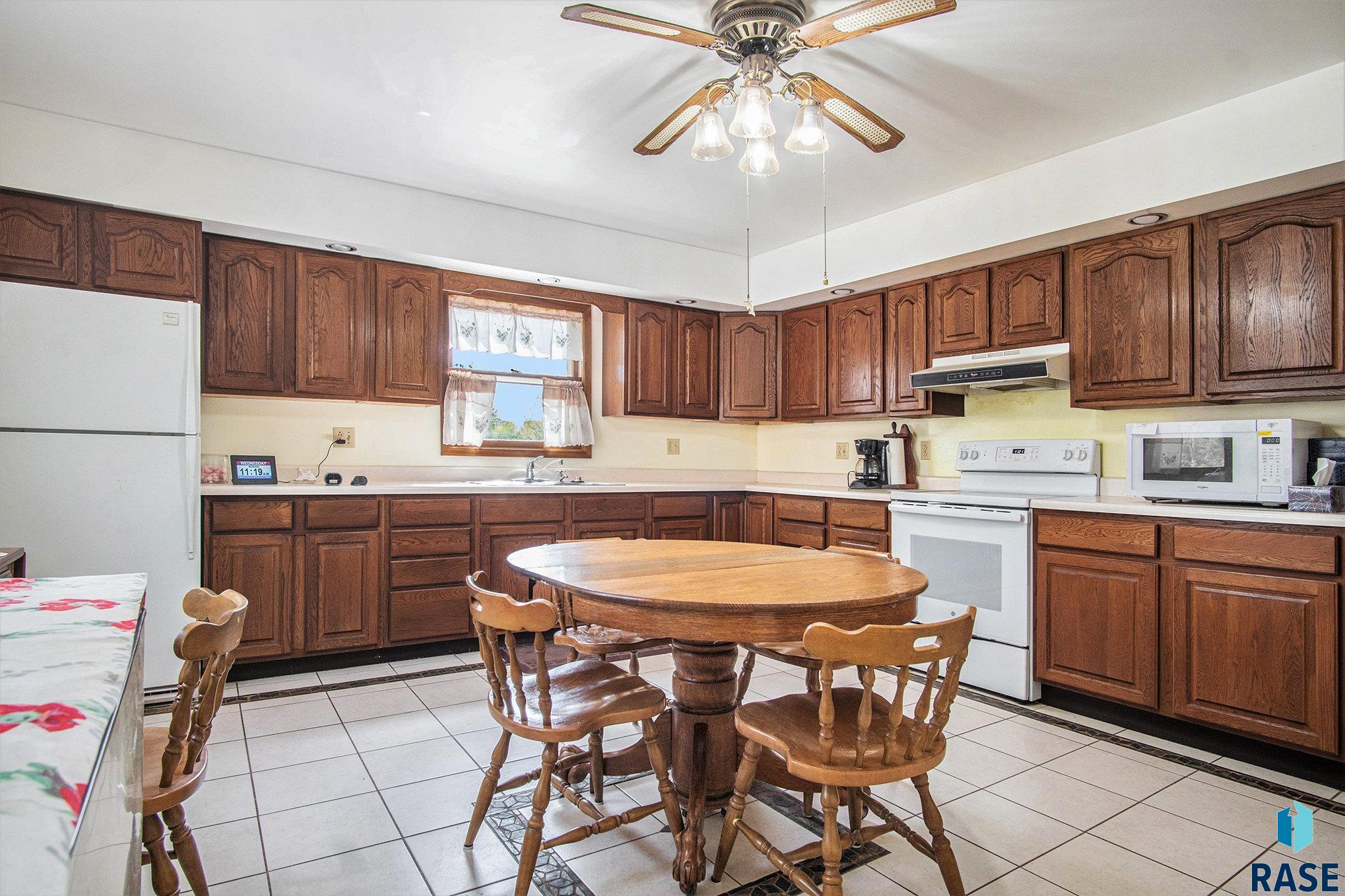 901 Clark Ave Avenue, Dell Rapids, New Jersey image 8