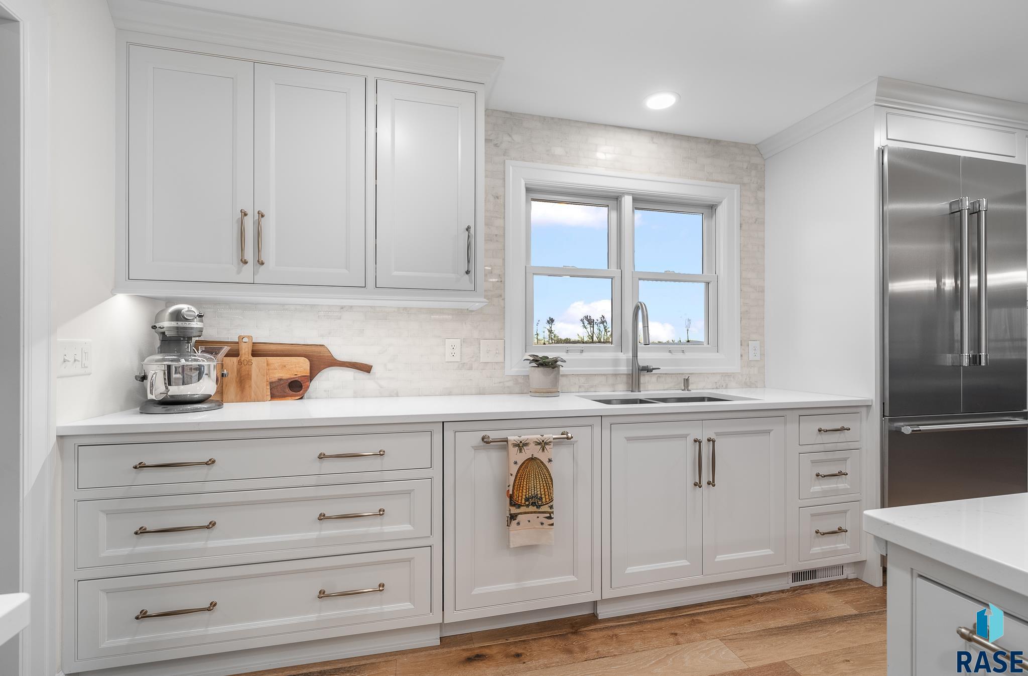 Renner, South Dakota 57030, United States, 4 Bedrooms Bedrooms, ,2 BathroomsBathrooms,Residential,Active,116953