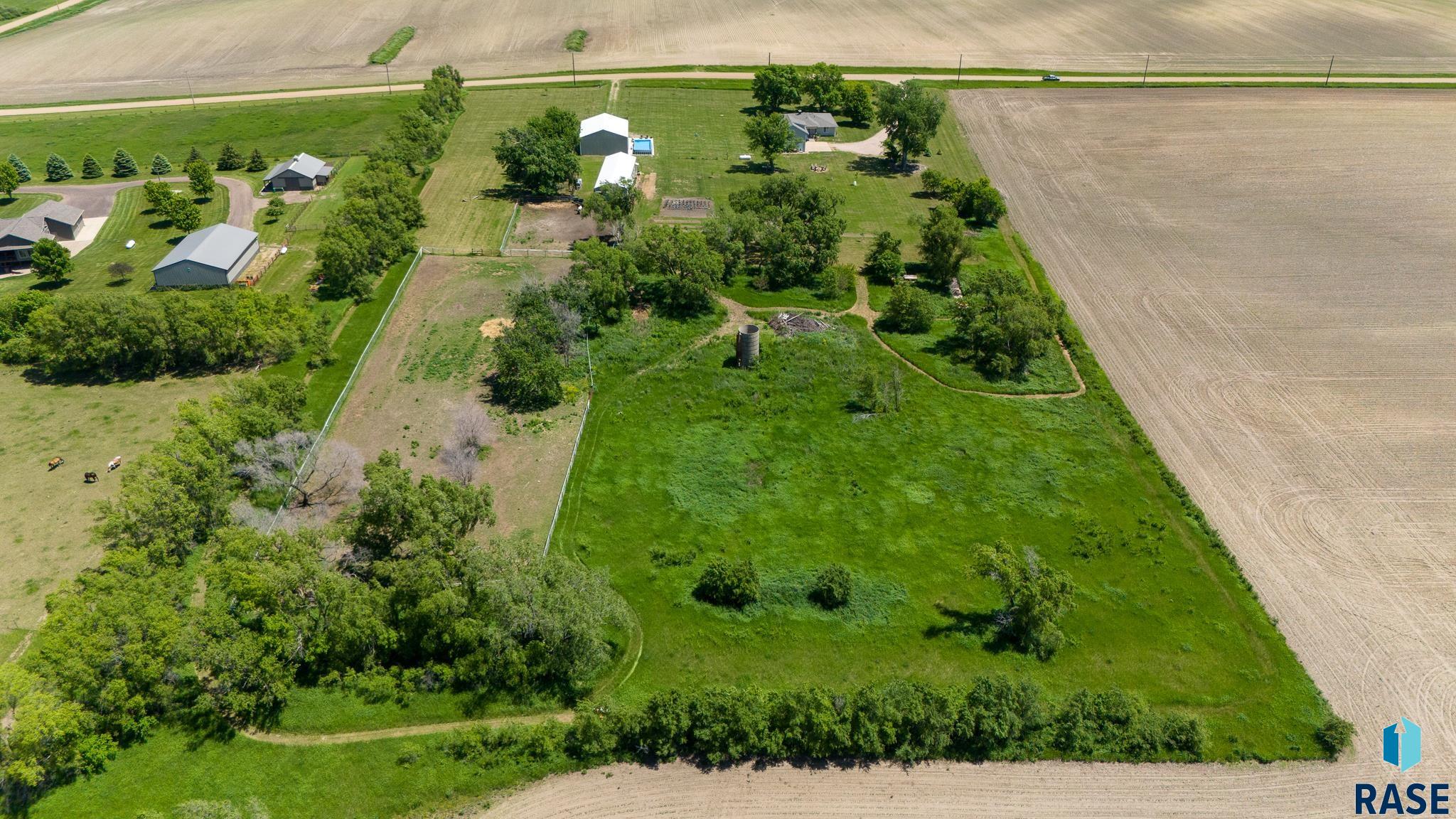 Renner, South Dakota 57030, United States, 4 Bedrooms Bedrooms, ,2 BathroomsBathrooms,Residential,Active,116953