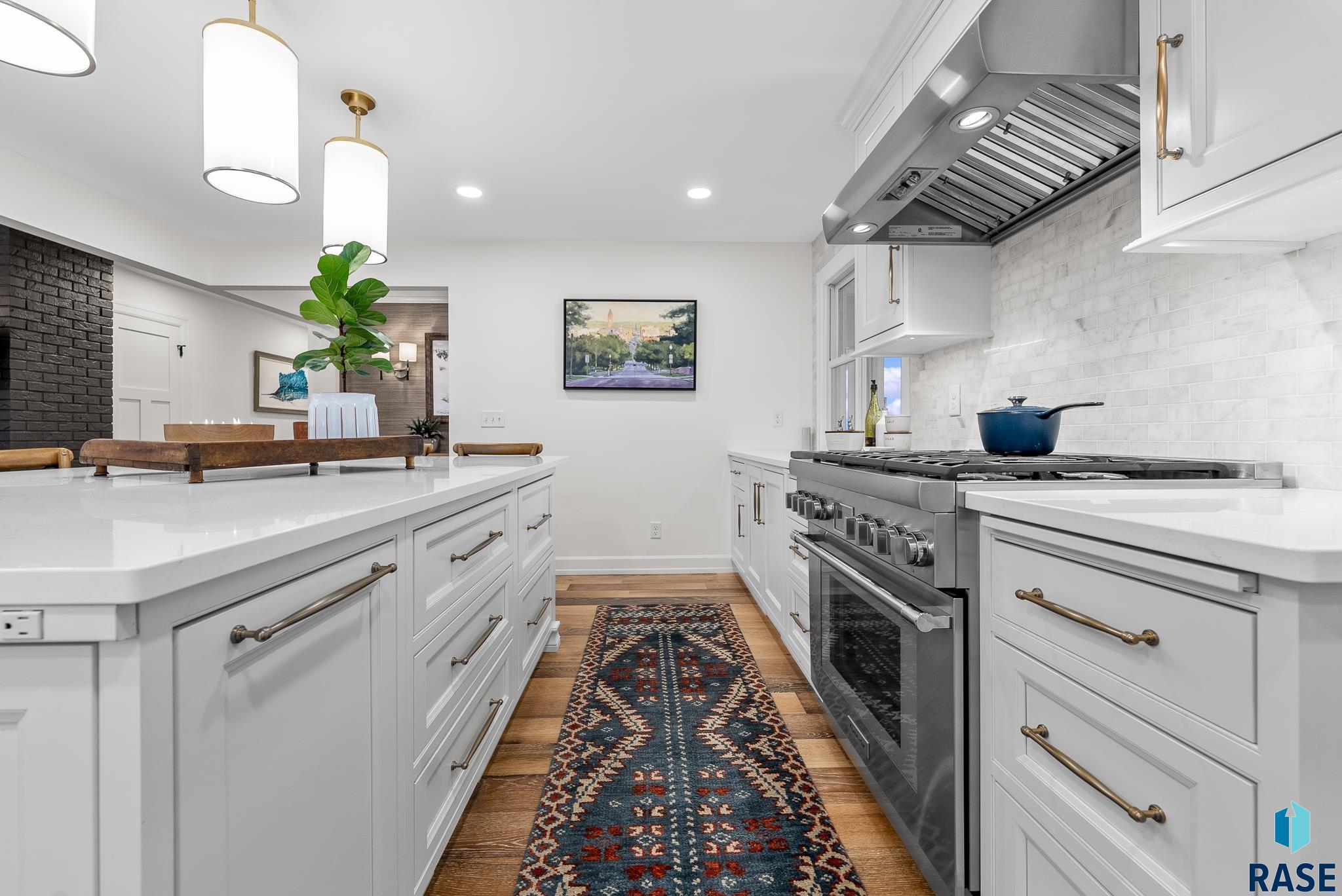 Renner, South Dakota 57030, United States, 4 Bedrooms Bedrooms, ,2 BathroomsBathrooms,Residential,Active,116953