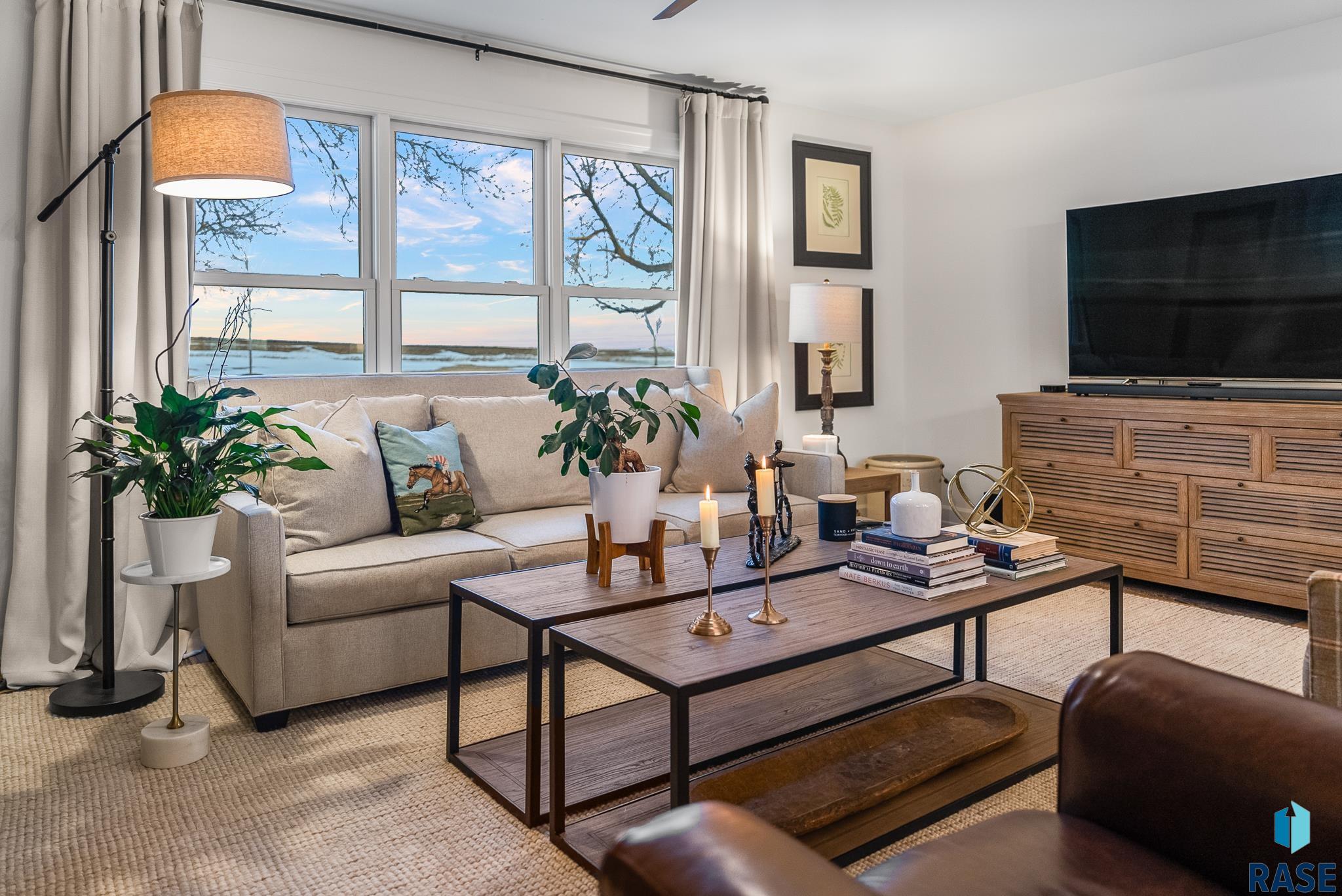 Renner, South Dakota 57030, United States, 4 Bedrooms Bedrooms, ,2 BathroomsBathrooms,Residential,Active,116953