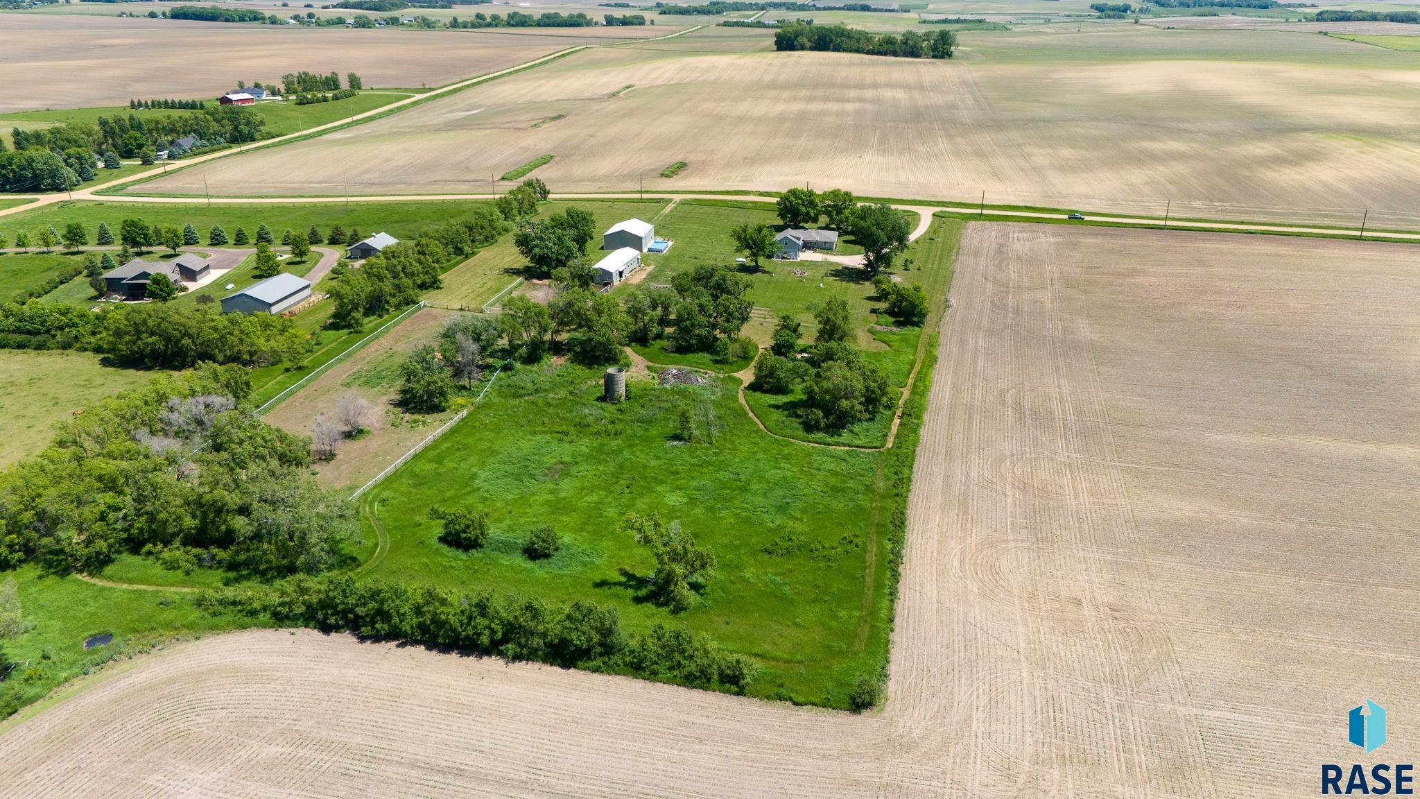 Renner, South Dakota 57030, United States, 4 Bedrooms Bedrooms, ,2 BathroomsBathrooms,Residential,Active,116953