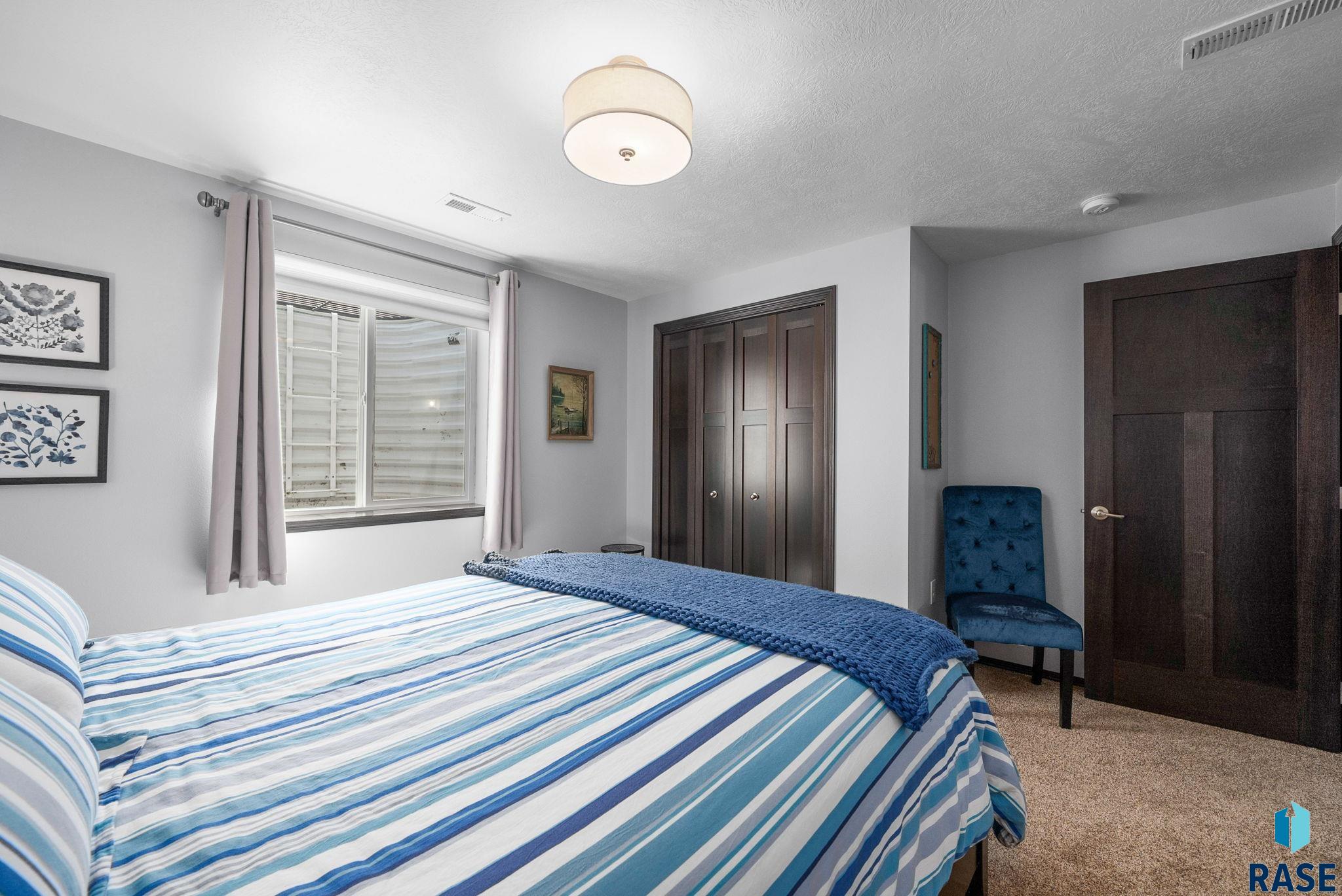 4205 W 77th St Street, Sioux Falls, South Dakota image 45