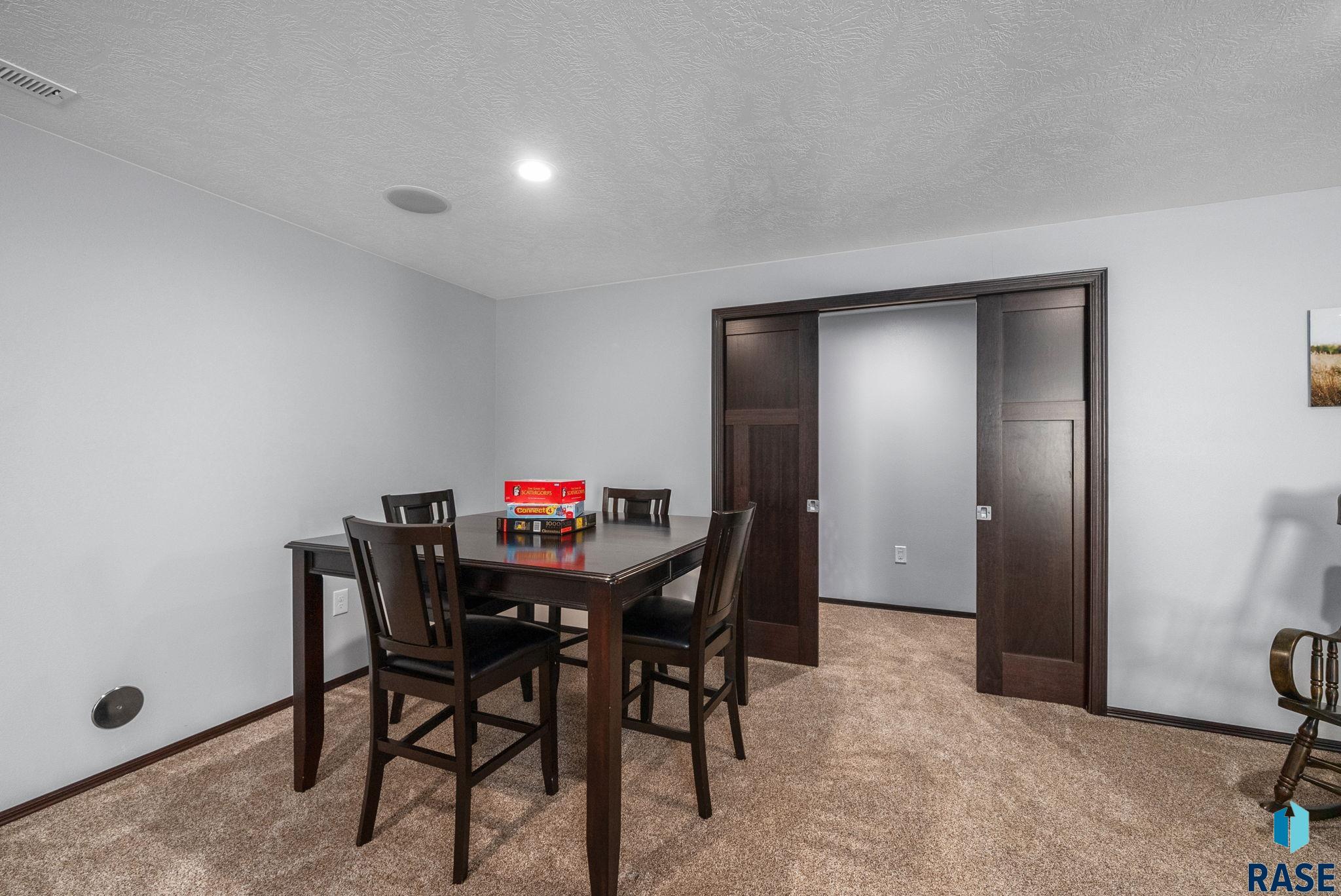 4205 W 77th St Street, Sioux Falls, South Dakota image 39