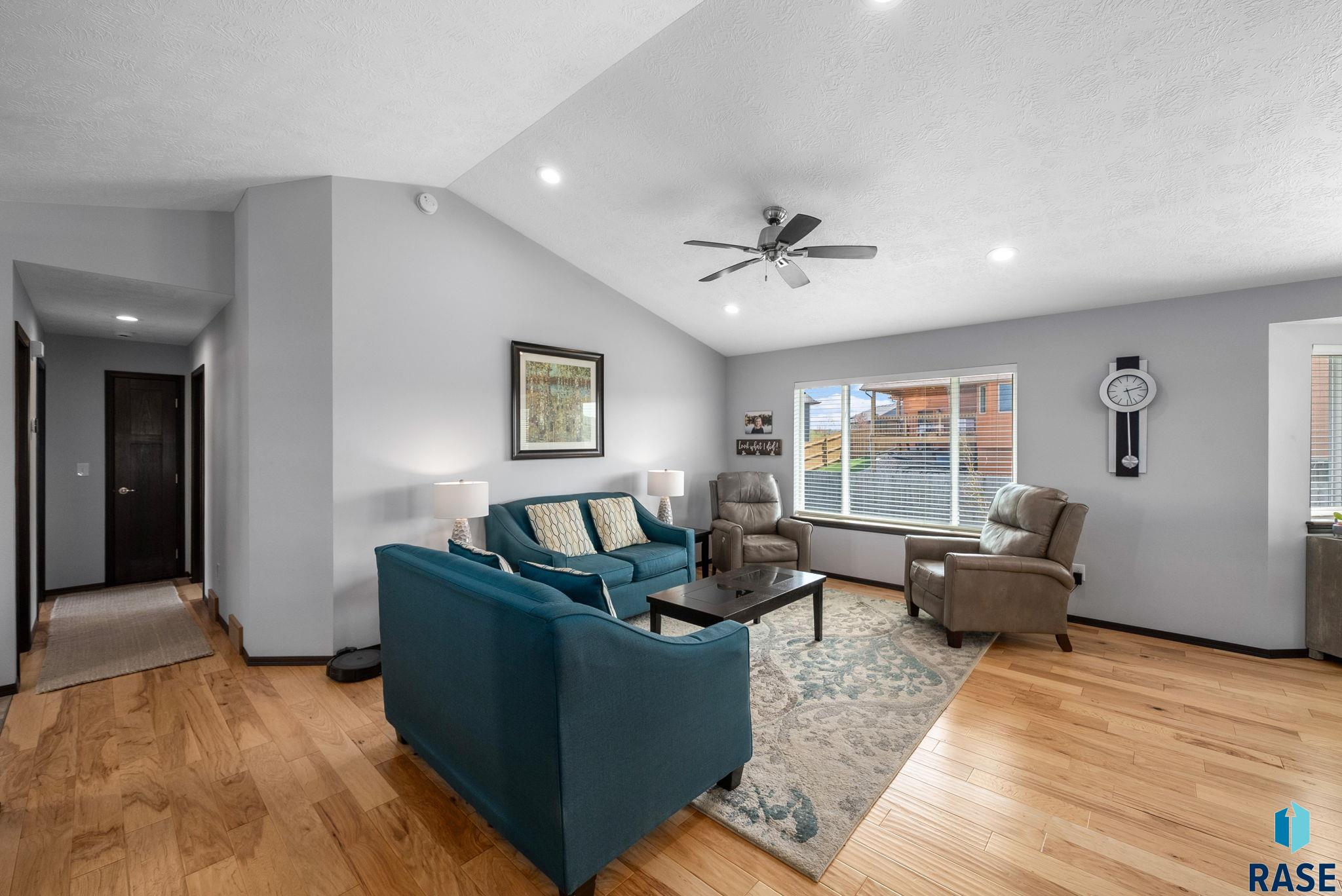 4205 W 77th St Street, Sioux Falls, South Dakota image 6