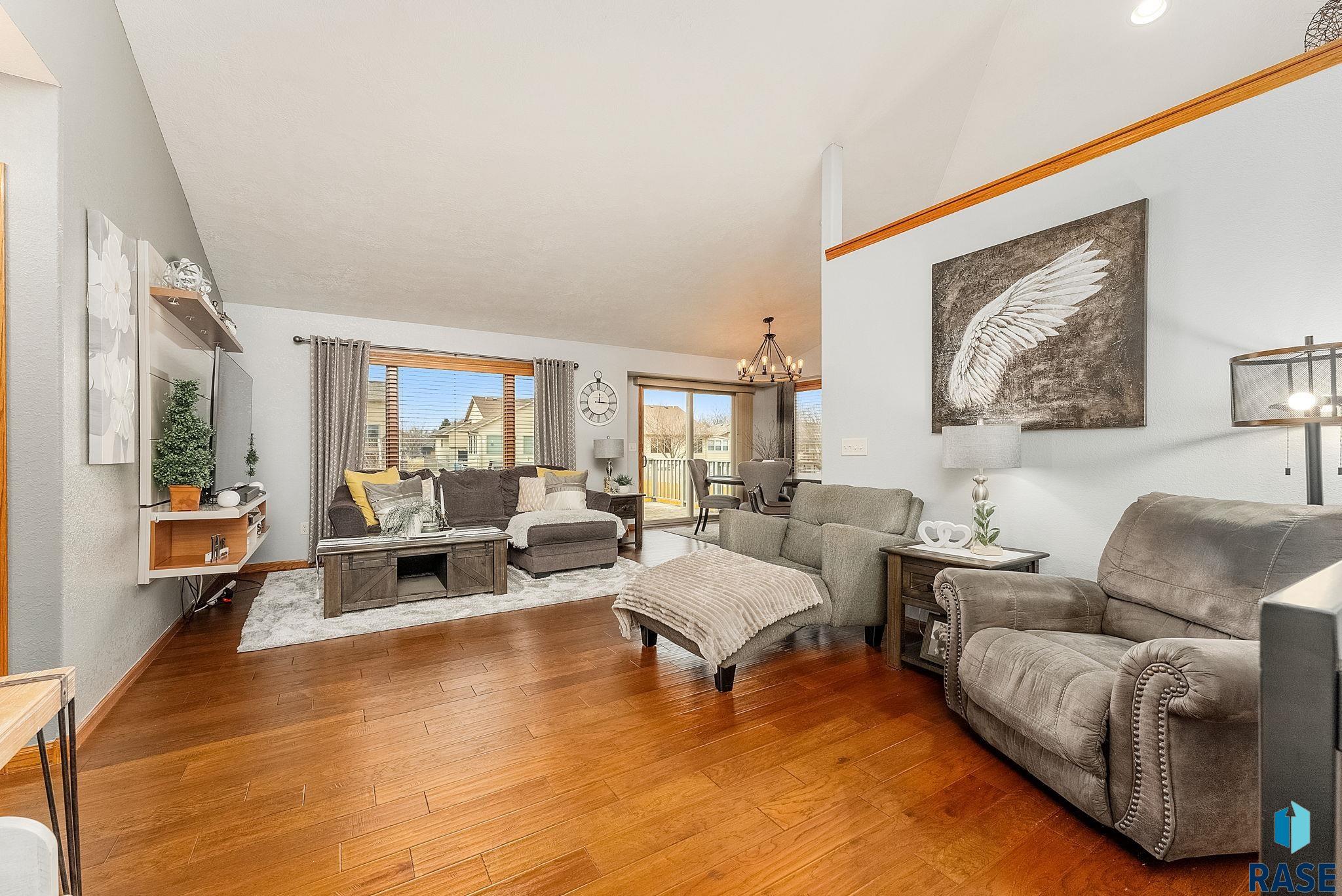 429 N 9th Ave Avenue, Brandon, South Dakota image 8