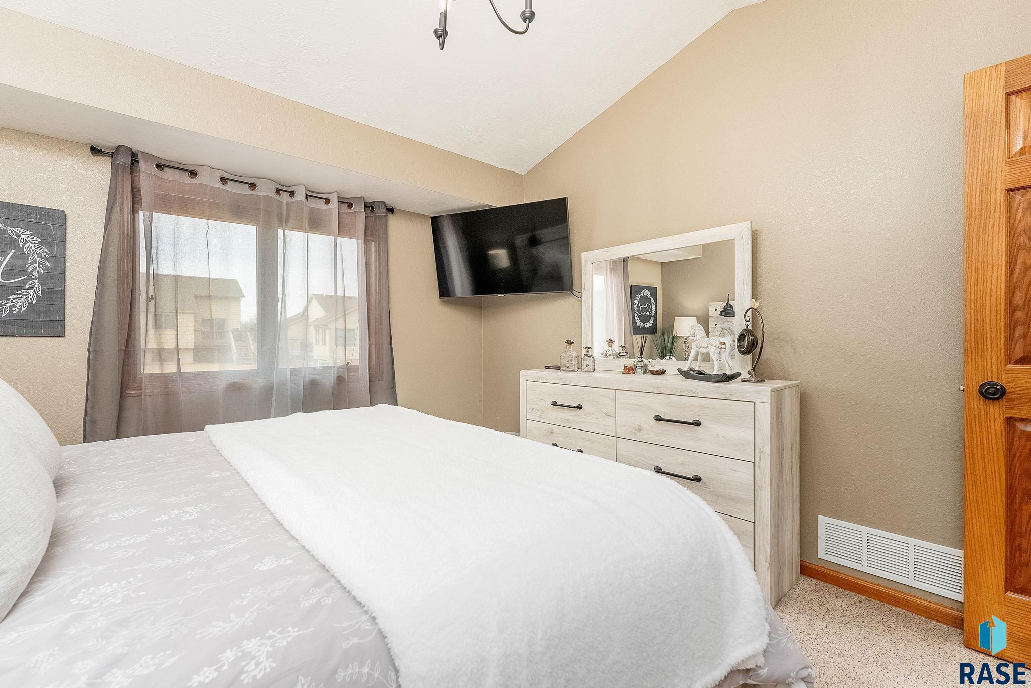 429 N 9th Ave Avenue, Brandon, South Dakota image 12