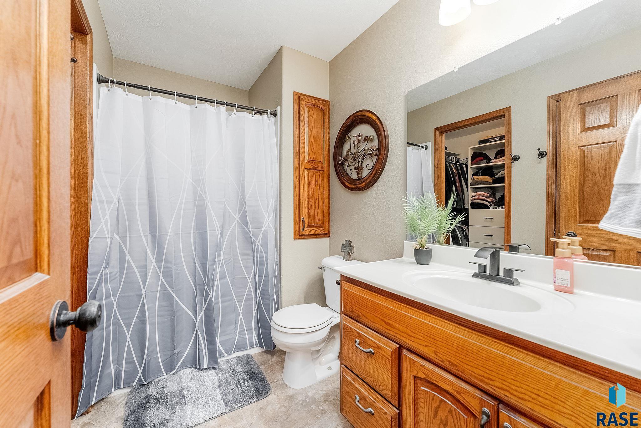 429 N 9th Ave Avenue, Brandon, South Dakota image 15