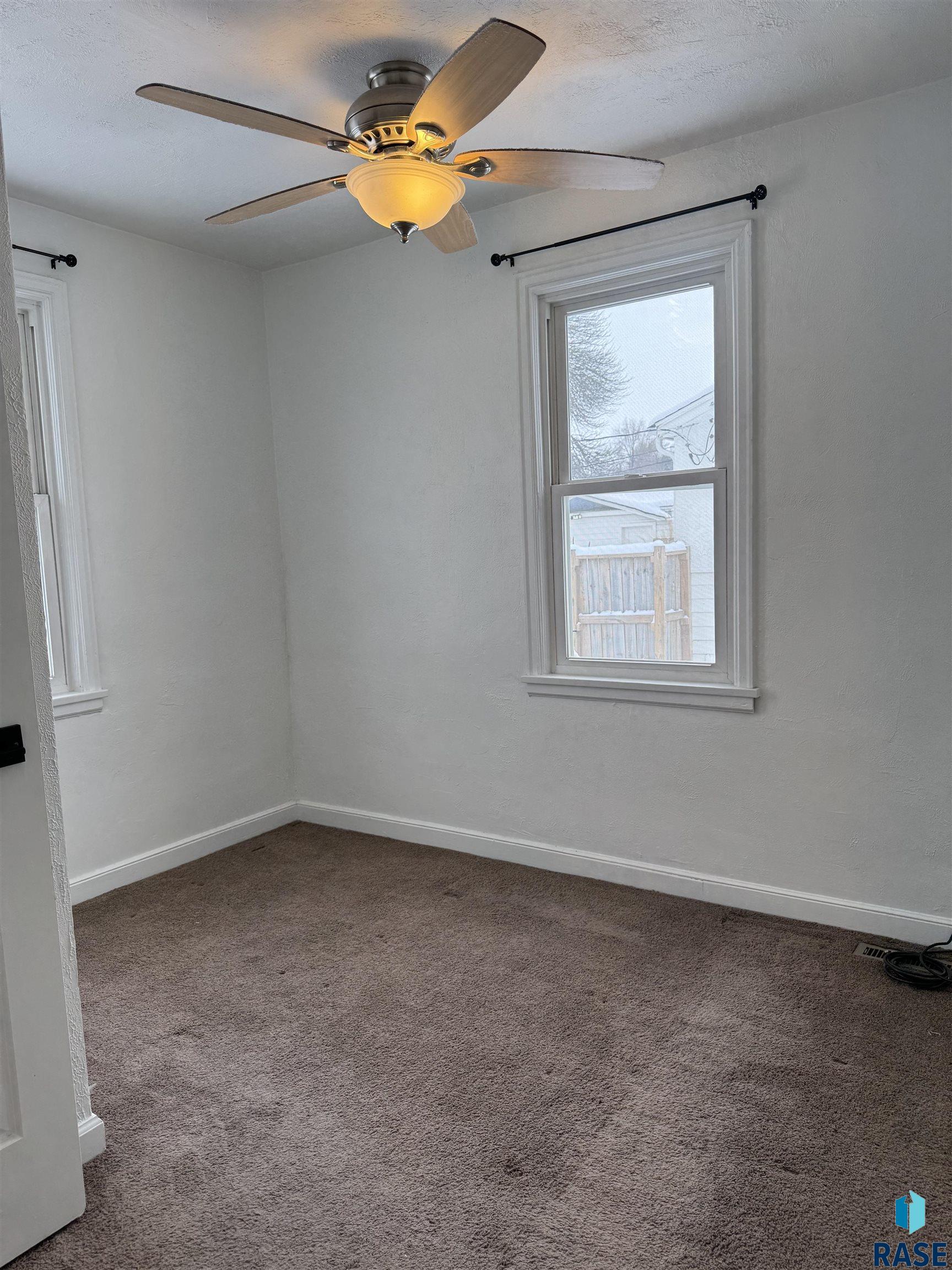 502 S Holly Ave Avenue, Sioux Falls, South Dakota image 10