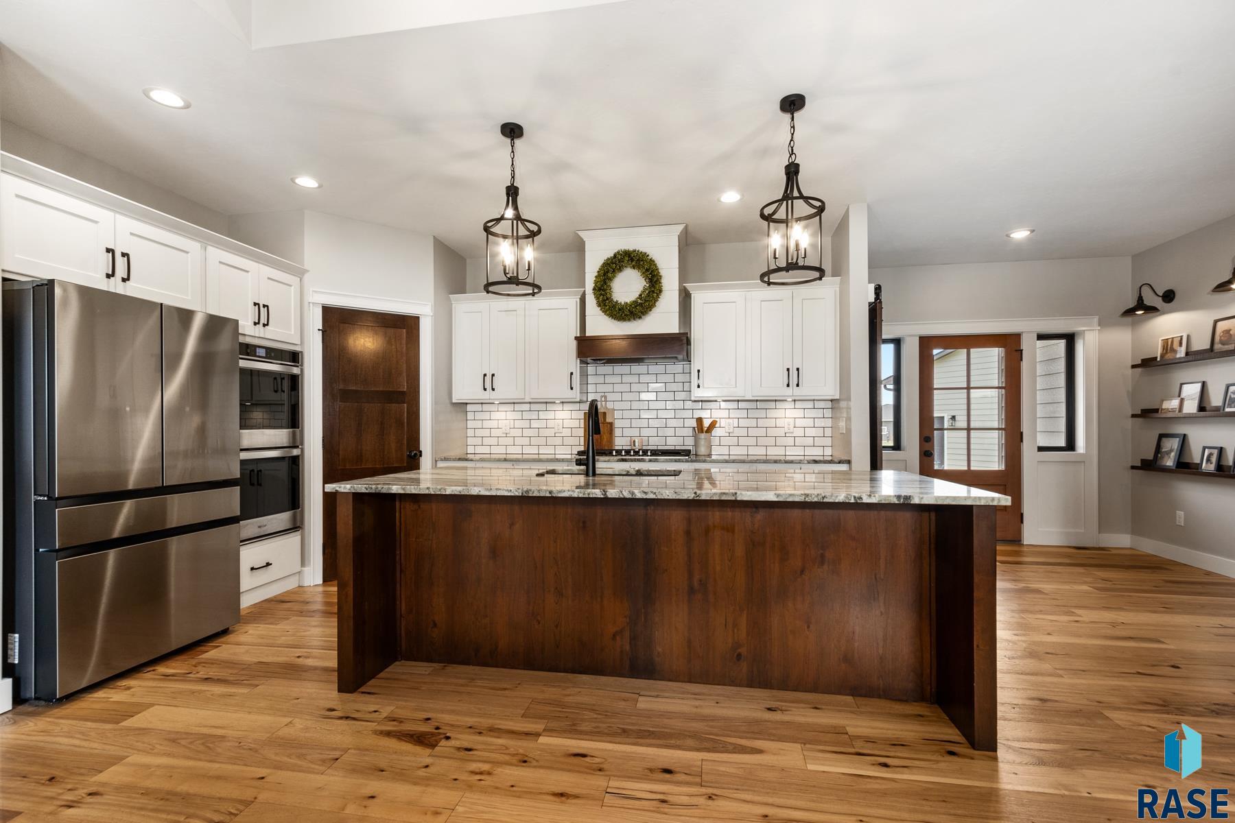 213 Central Park Ct Court, Harrisburg, New Jersey image 4