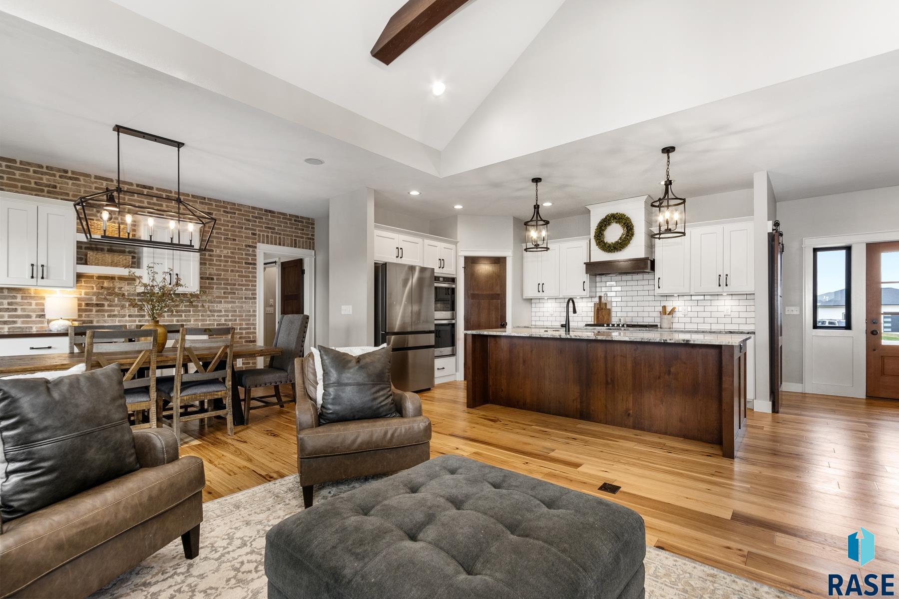 213 Central Park Ct Court, Harrisburg, New Jersey image 6