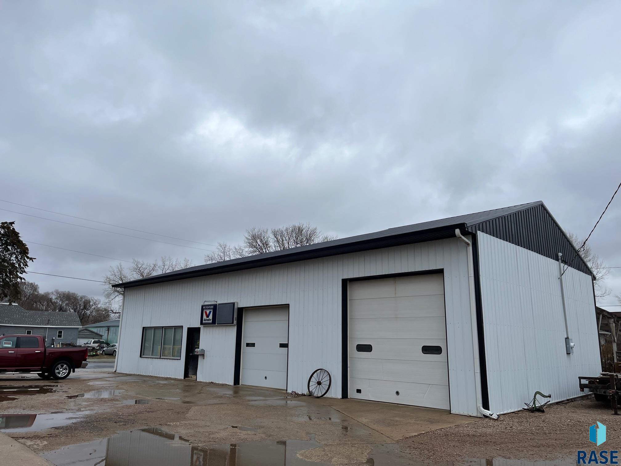 115 S Blair Ave Avenue, Canton, South Dakota image 1