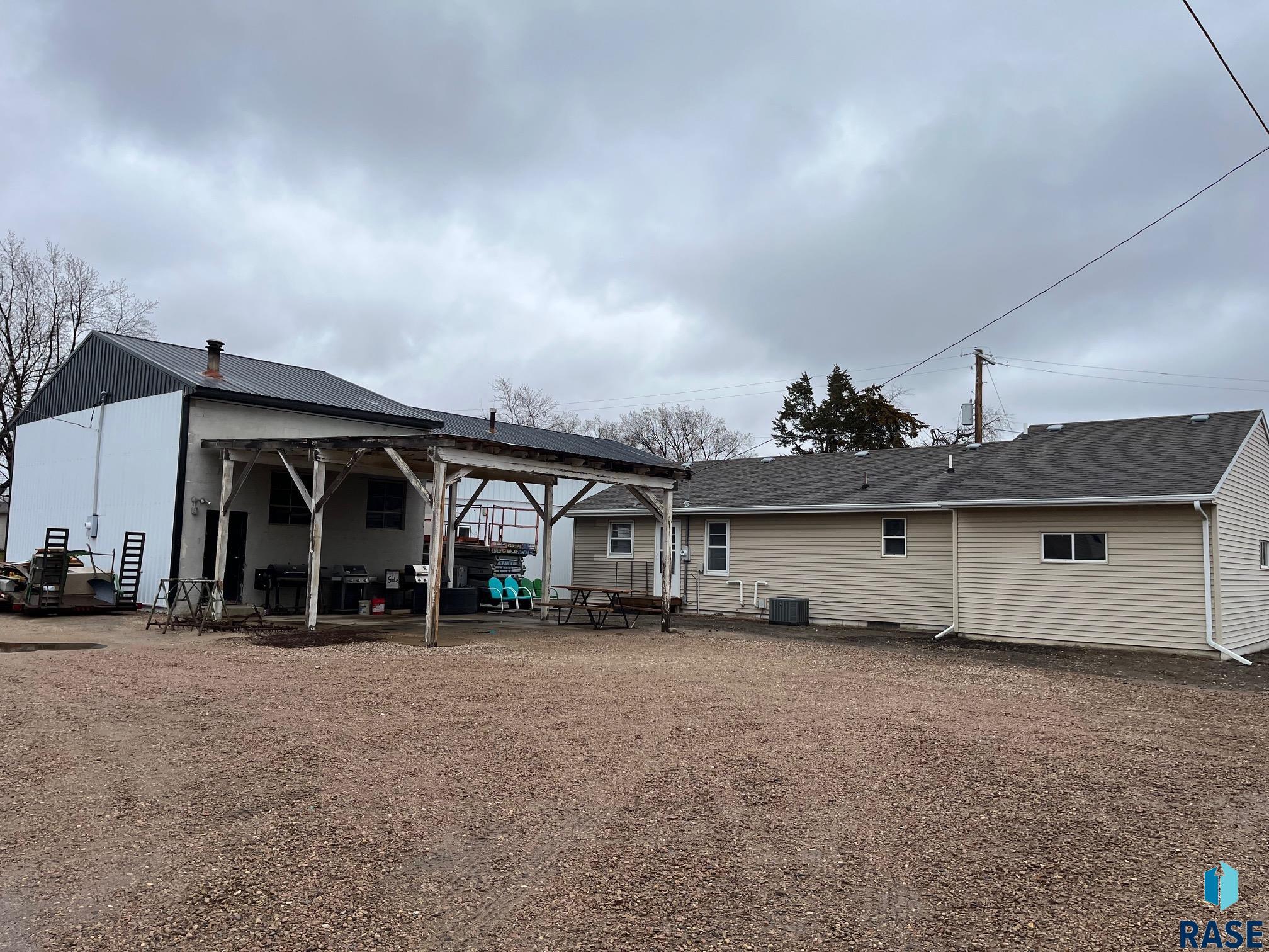 115 S Blair Ave Avenue, Canton, South Dakota image 3