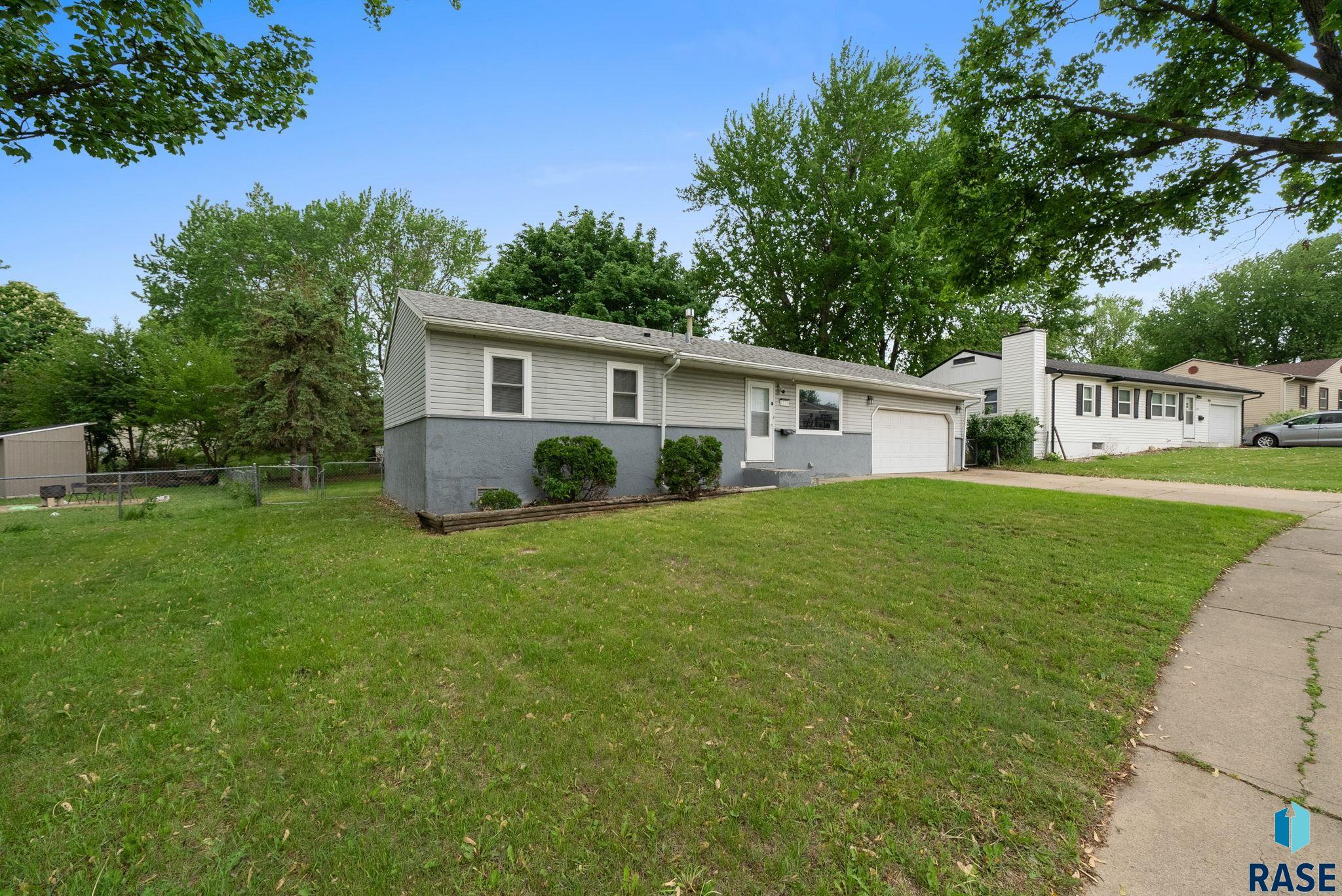 1325 S Annway Dr Drive, Sioux Falls, New Jersey image 3